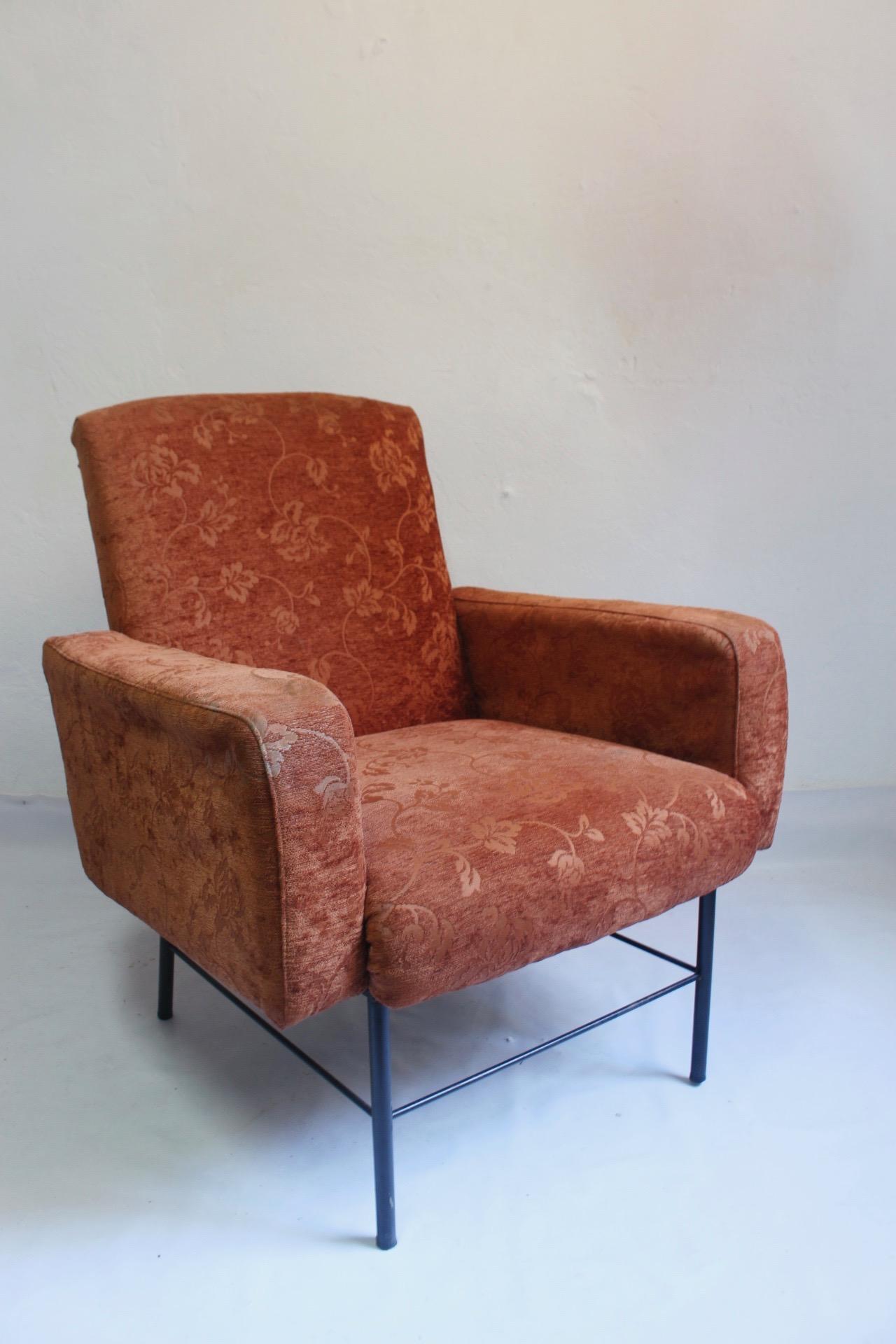   Midcentury Rationalist Living Room Lounge Armchair Set with Metal Legs, 1960s For Sale 2