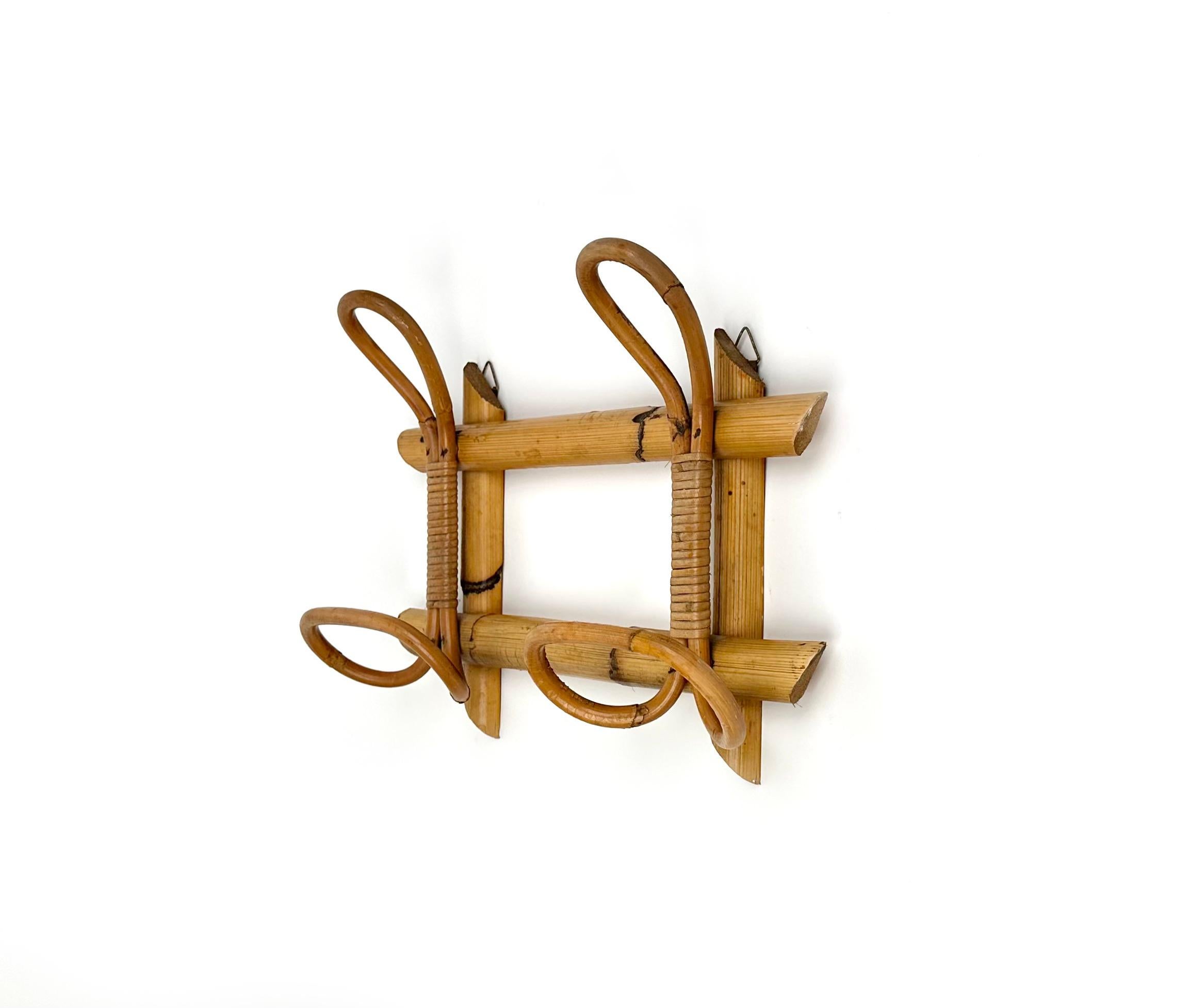 Mid-Century Rattan and Bamboo Coat Rack Stand, Italy, 1960s In Good Condition For Sale In Rome, IT