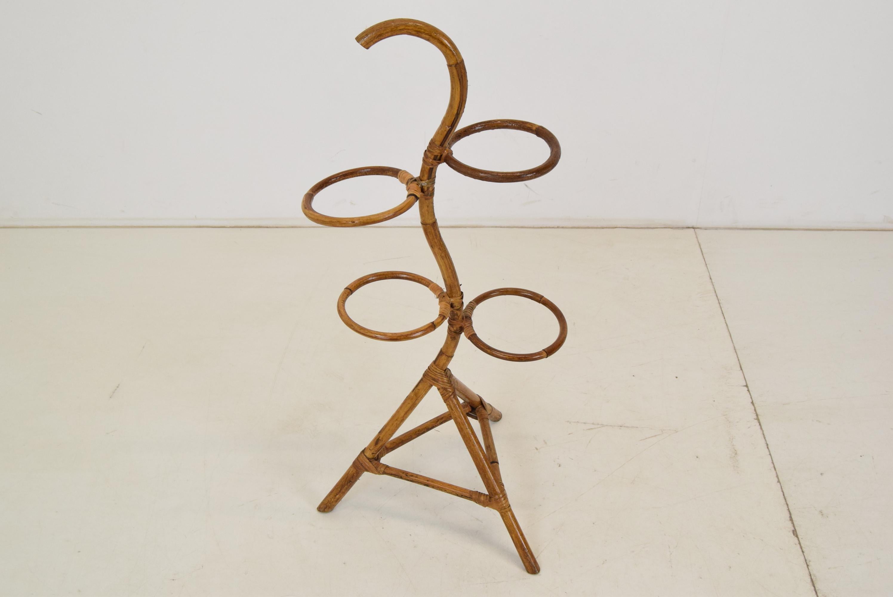 Mid-Century Modern Mid-Century Rattan and Bamboo Flower Stand, Bonaccina Attributed, 1950's For Sale