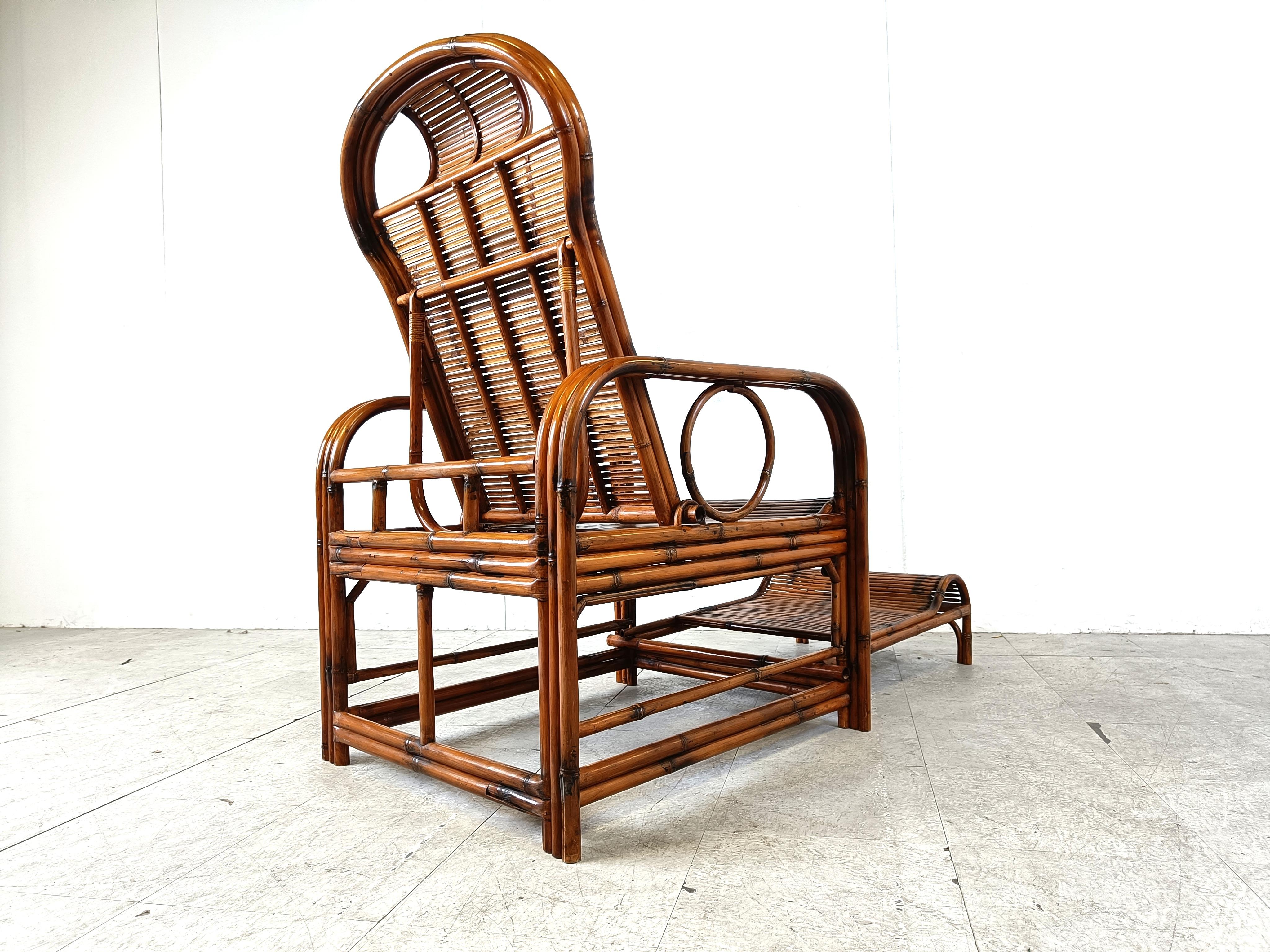 Chaise de jardin en rotin et bambou du milieu du siècle, années 1950 en vente 4