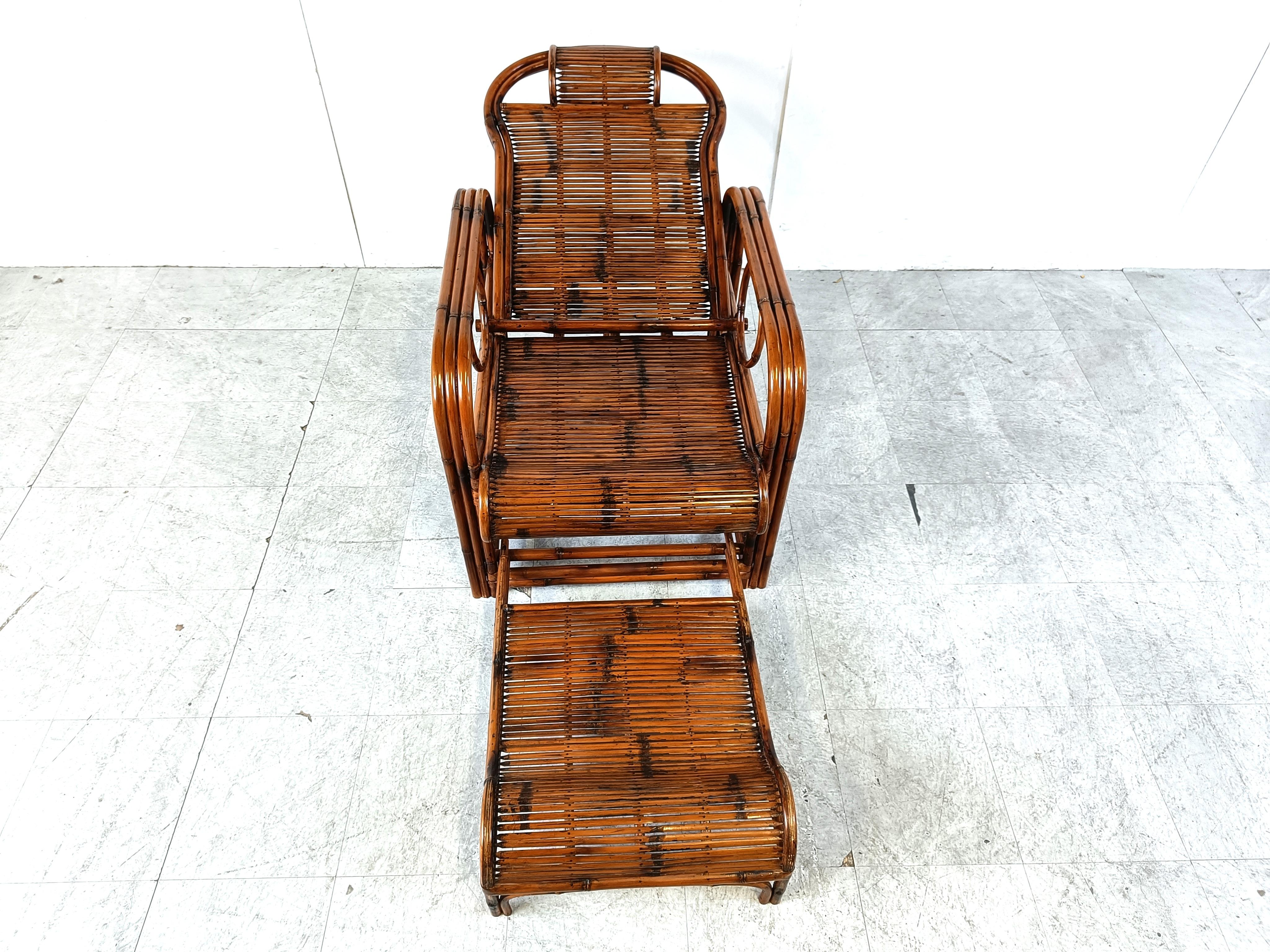 Chaise de jardin en rotin et bambou du milieu du siècle, années 1950 en vente 11