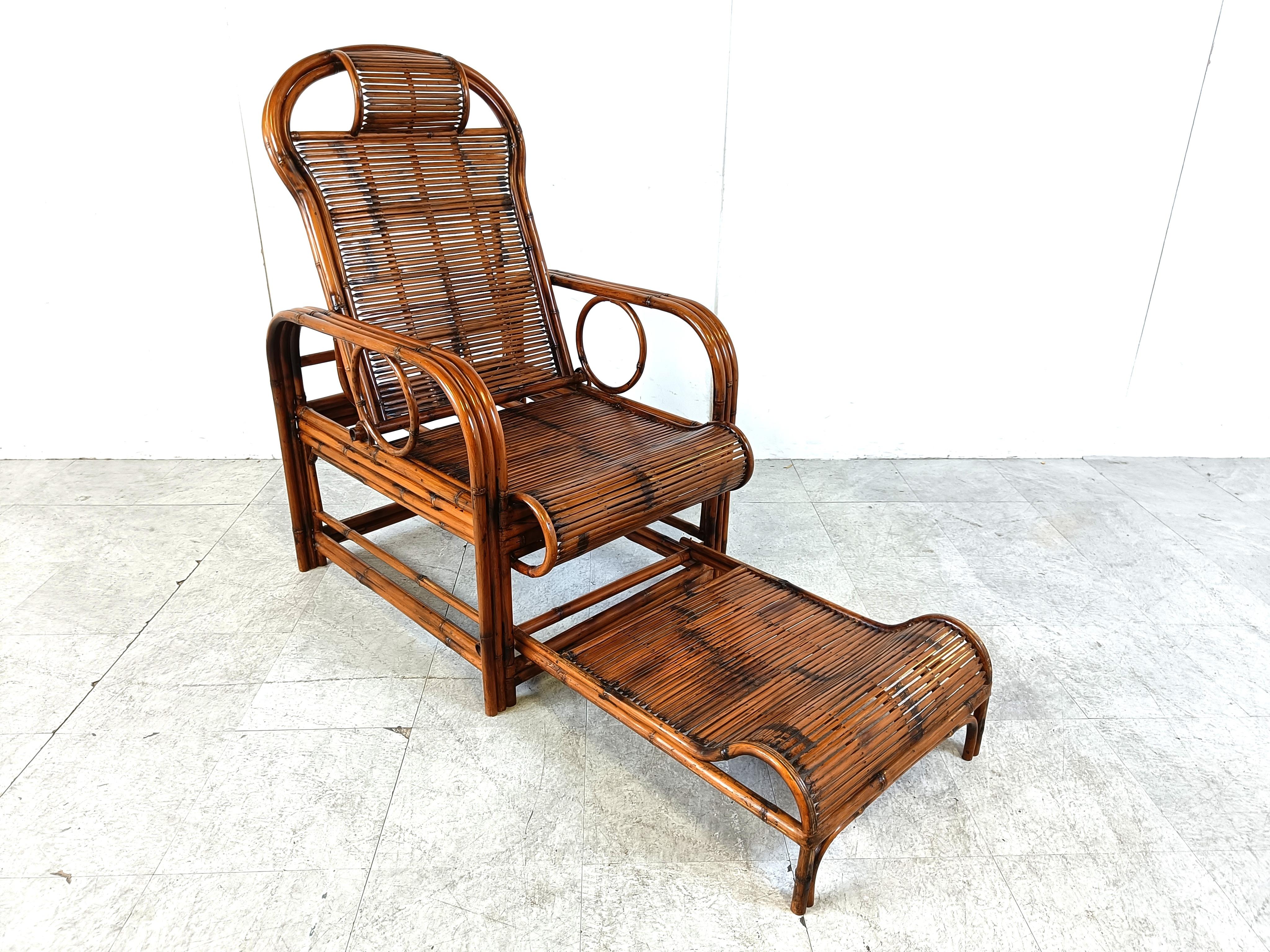 Chaise de jardin en rotin et bambou du milieu du siècle, années 1950 en vente 1