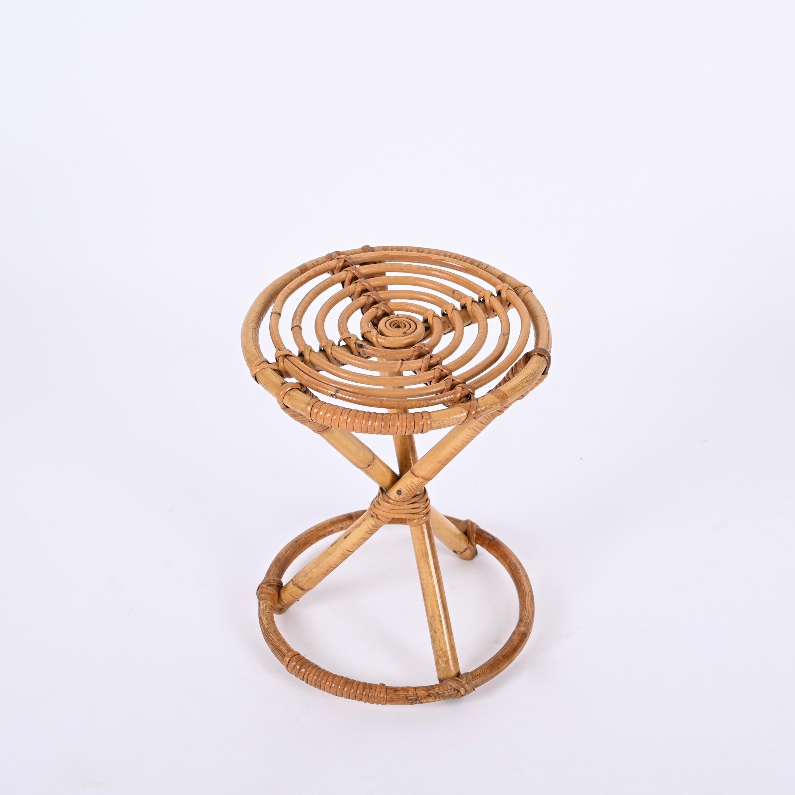 Mid-Century Rattan and Bamboo Italian Round Stool, 1960s For Sale 5