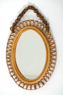 Miroir mural ovale en rotin et bambou du milieu du siècle, style Franco Albini, Italie, années 1960