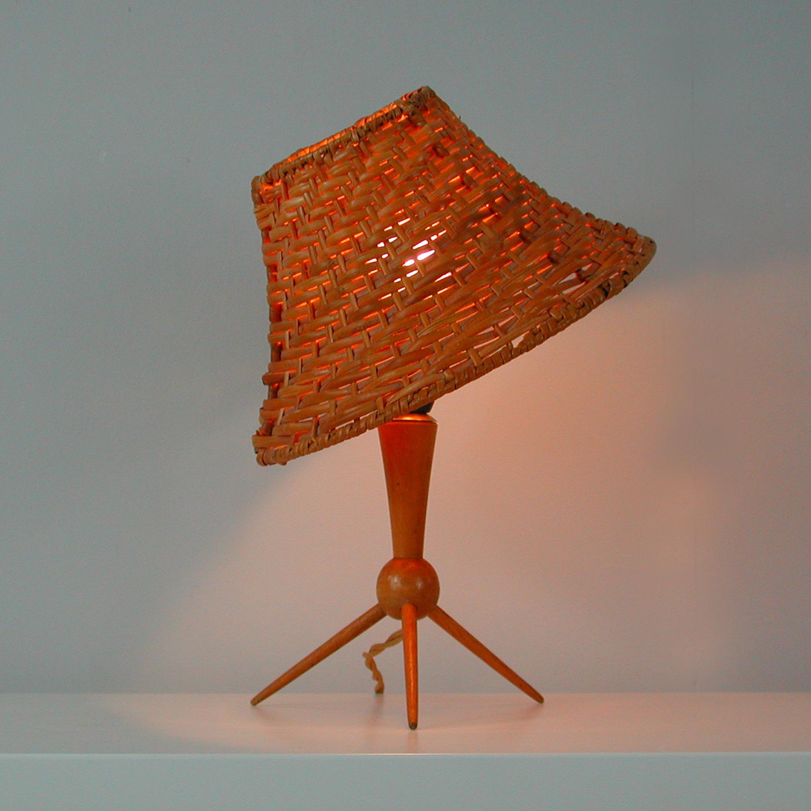 Mid-Century Rattan Wicker and Birch Tripod Table Lamp, Sweden, 1950s For Sale 1