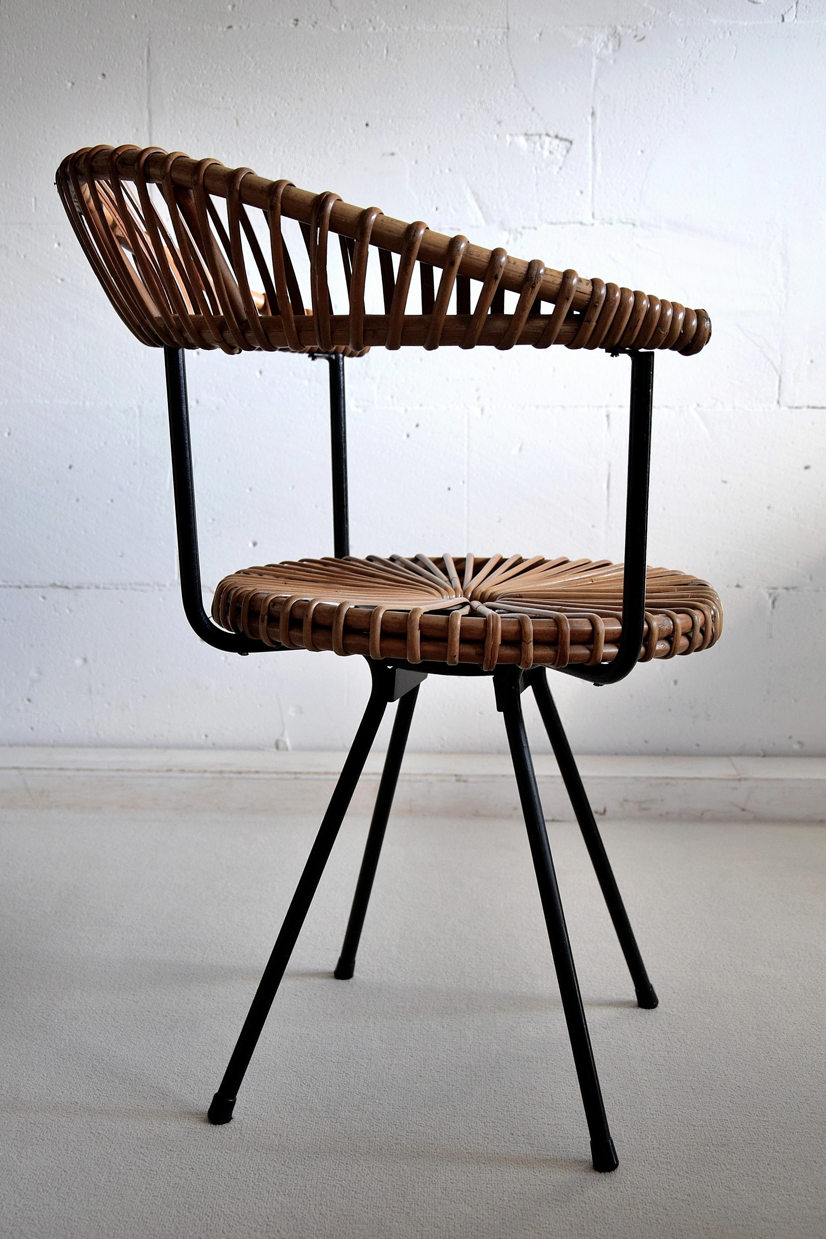 Mid Century Rattan and Black Iron Chair by Dirk van Sliedregt In Good Condition For Sale In Weesp, NL