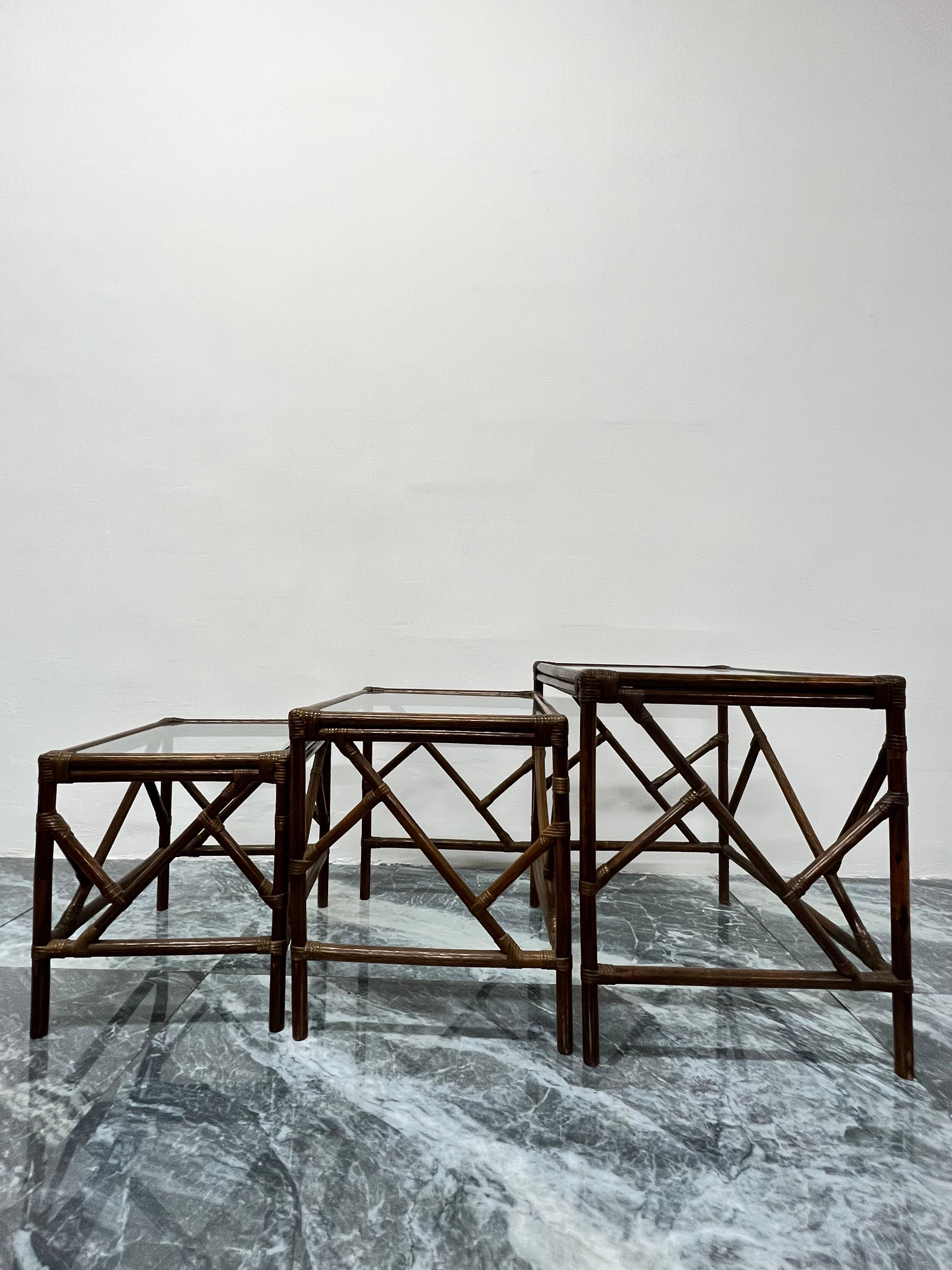 Mid-Century Rattan and Glass Top Nesting Tables, Set of Three For Sale 3