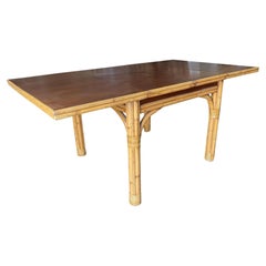 Table de salle à manger extensible en rotin et acajou du milieu du siècle, avec abattants