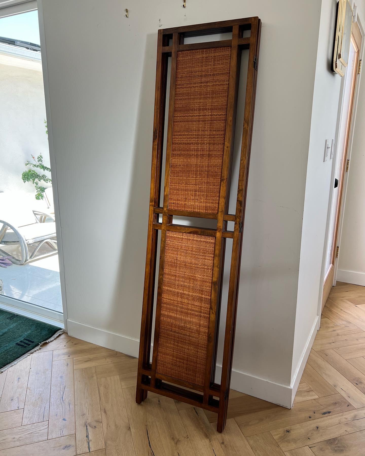 Mid Century Rattan and Teak Folding Room Divider Screen, 1960s In Good Condition In View Park, CA