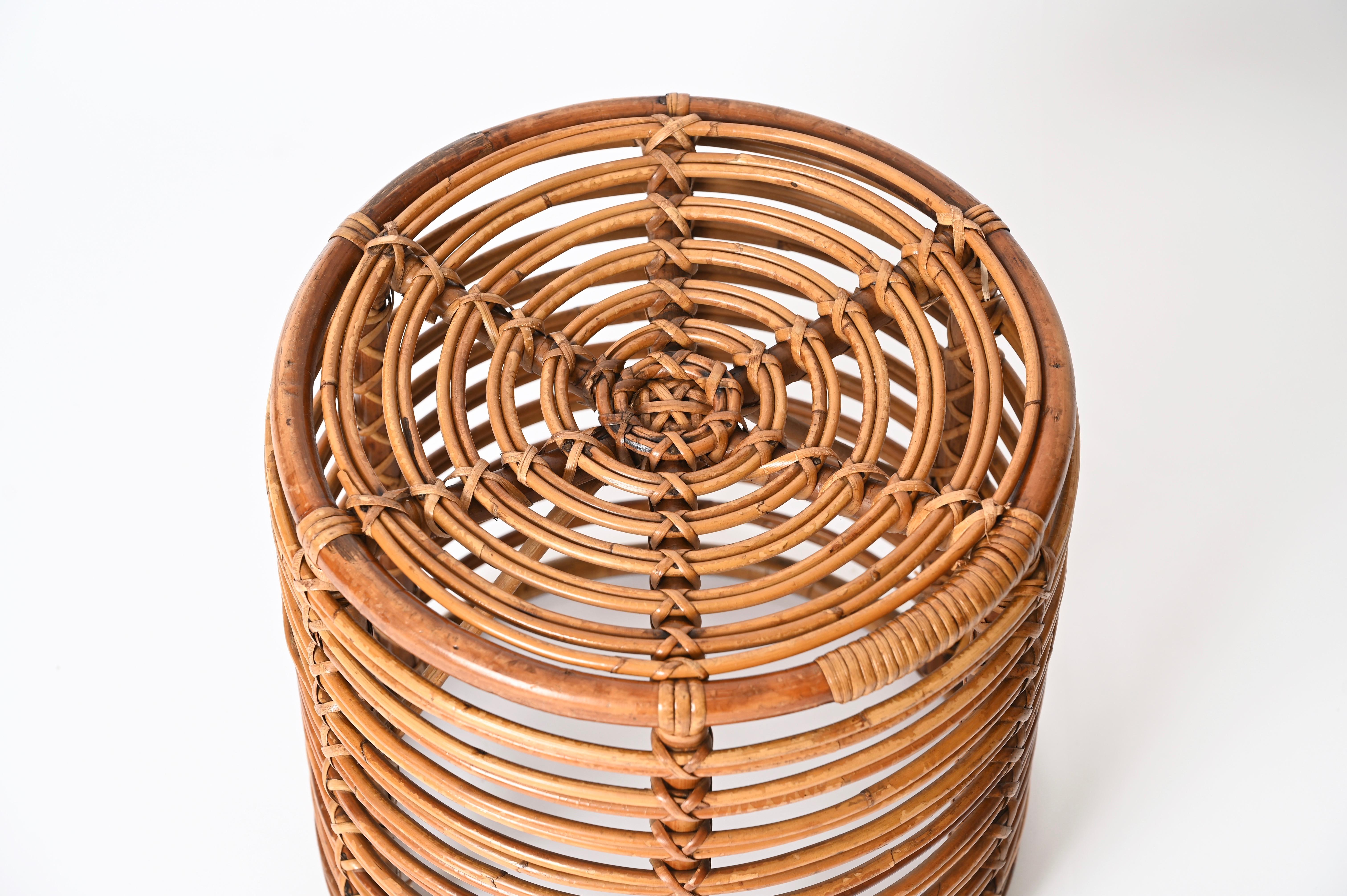 Mid-Century Modern Mid-Century Rattan and Wicker Red Round Pouf Stool by Tito Agnoli, Italy, 1960s For Sale