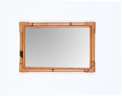 Specchio rettangolare di metà secolo in rattan, bambù e vimini, Italia, anni '70