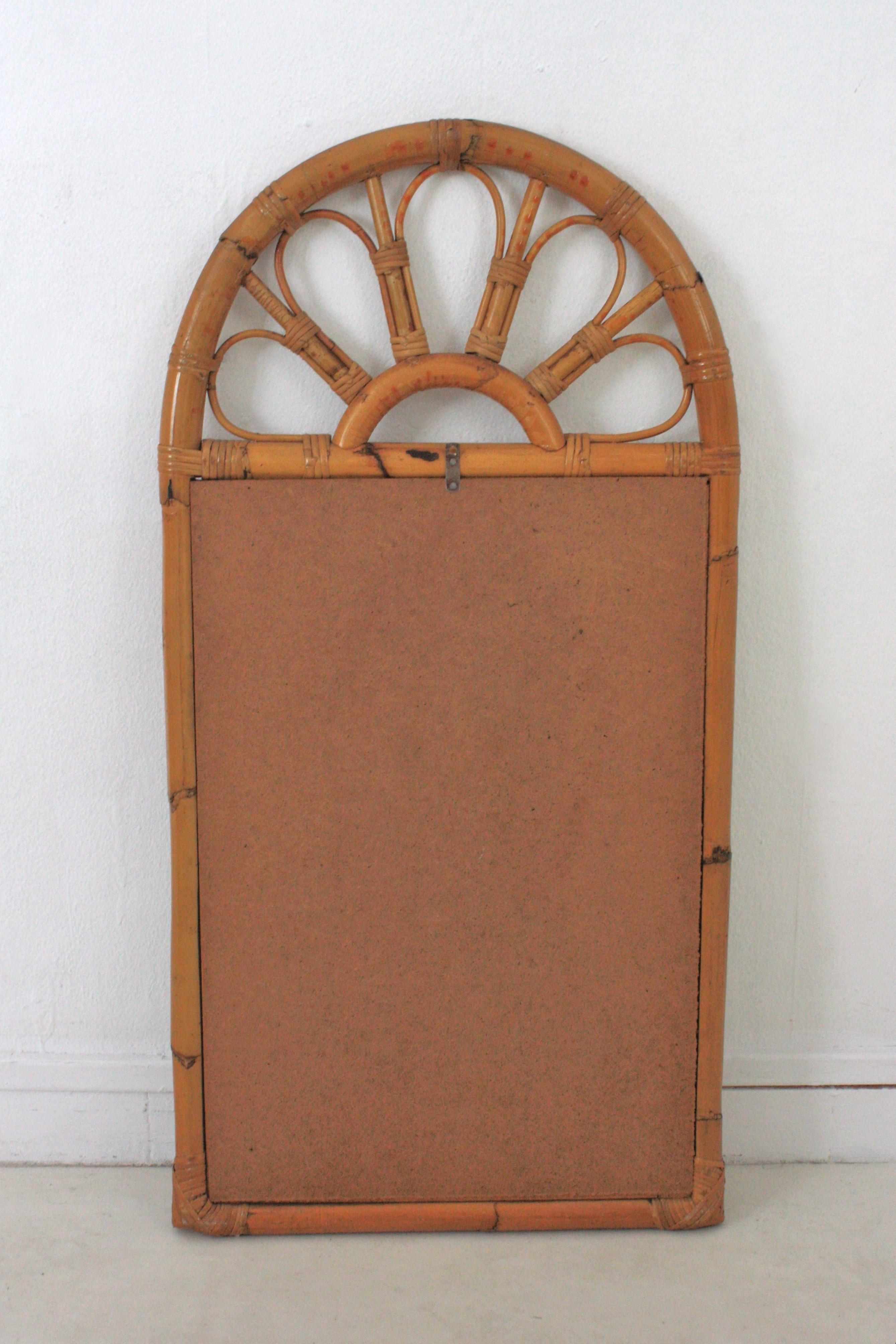 Mid-Century Rattan Bamboo Arched Wall Mirror  For Sale 4