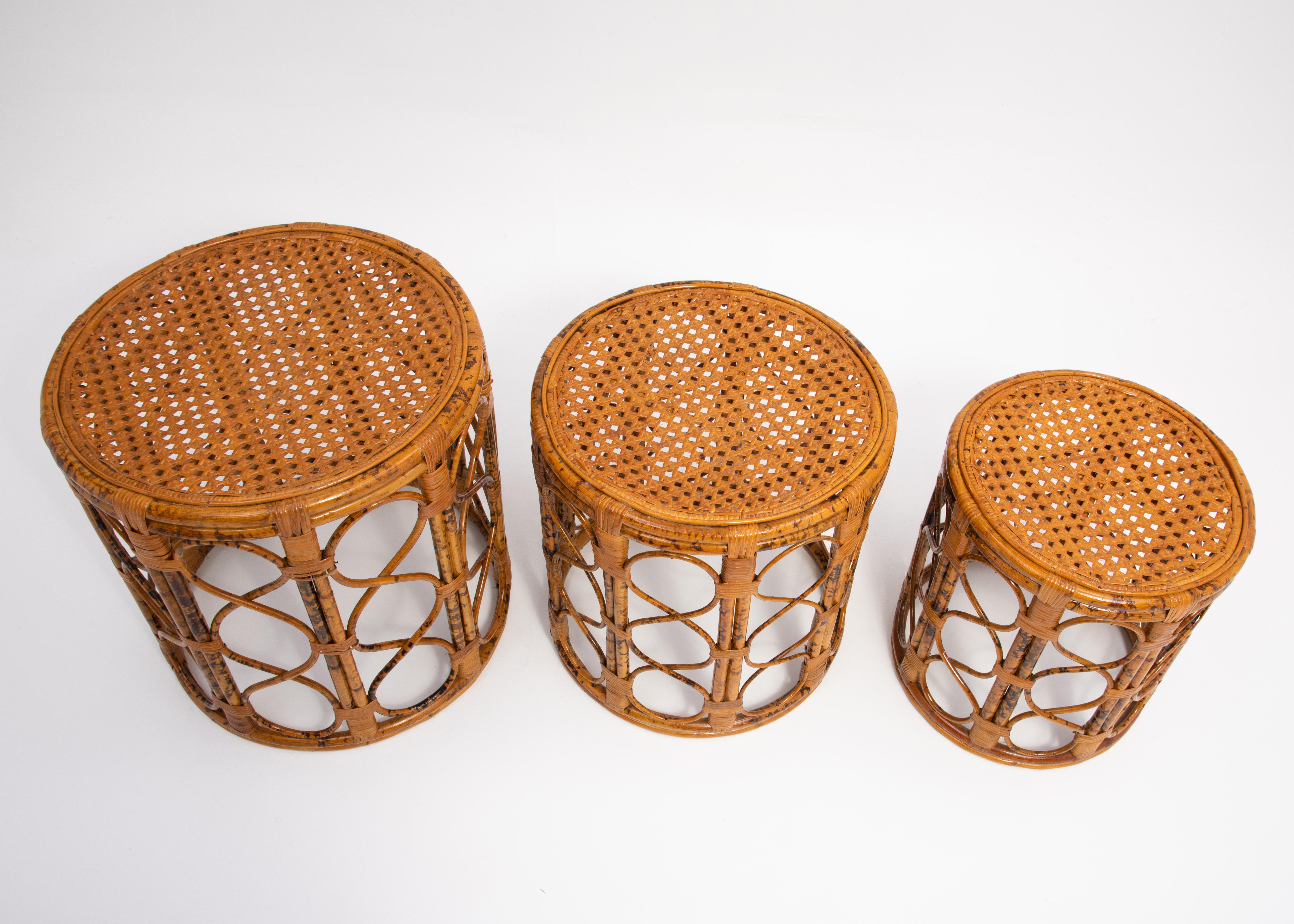 Mid-Century Rattan Bamboo Nesting Tables Tortoise Shell Scorched Brunt Finish 2