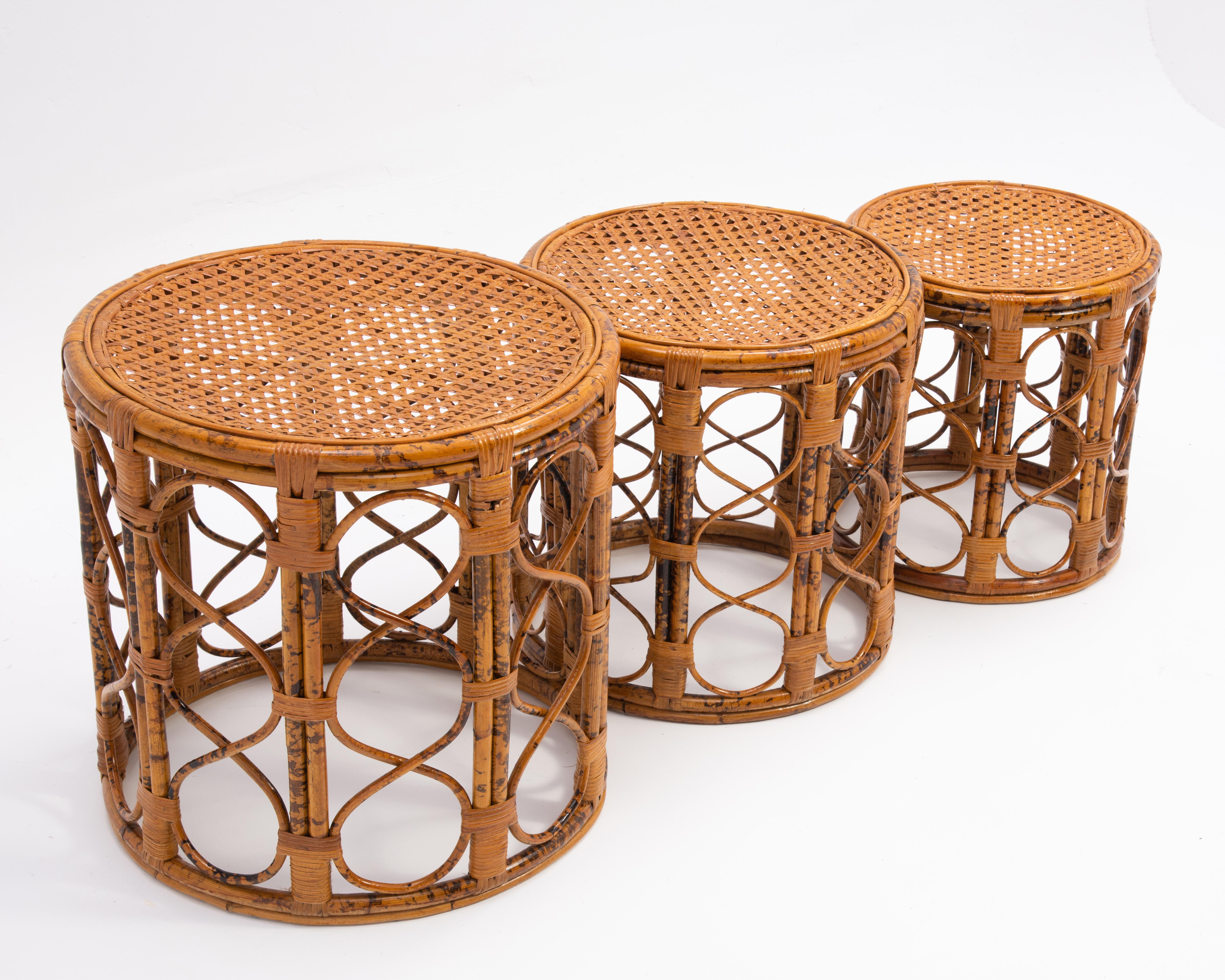 Mid-Century Modern Mid-Century Rattan Bamboo Nesting Tables Tortoise Shell Scorched Brunt Finish