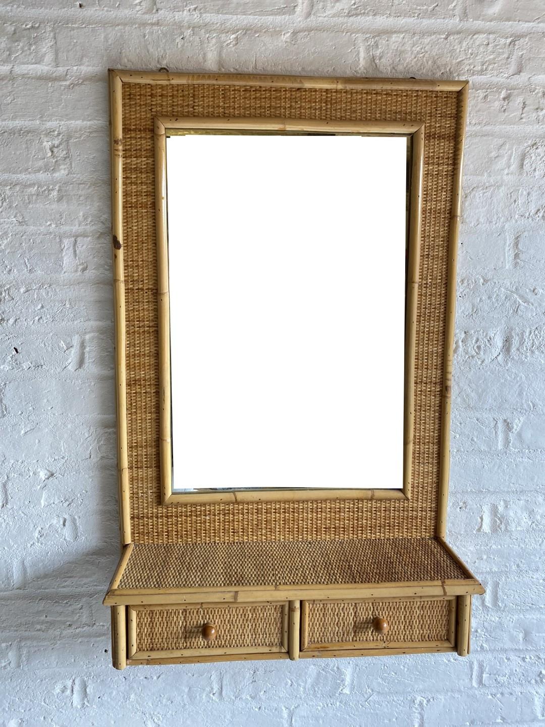 Mid Century Rattan & Cane Wall Mirror with Drawers, Italian, 1970s In Good Condition For Sale In Richmond, Surrey