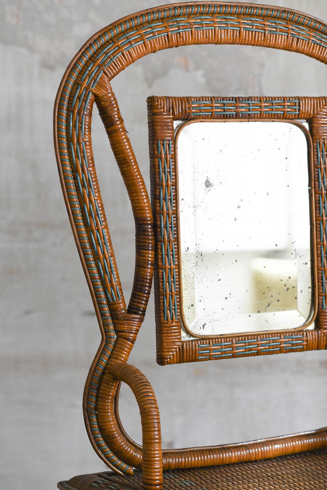 Mid-20th Century Mid-Century rattan dressing table