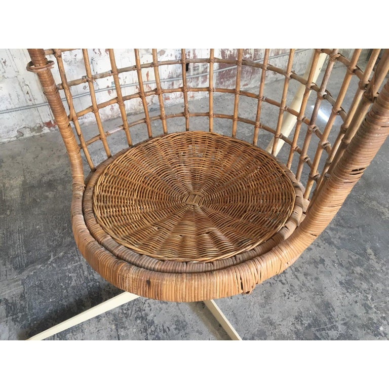 Midcentury Rattan Hanging Pod Chair with Stand In Good Condition In Jacksonville, FL