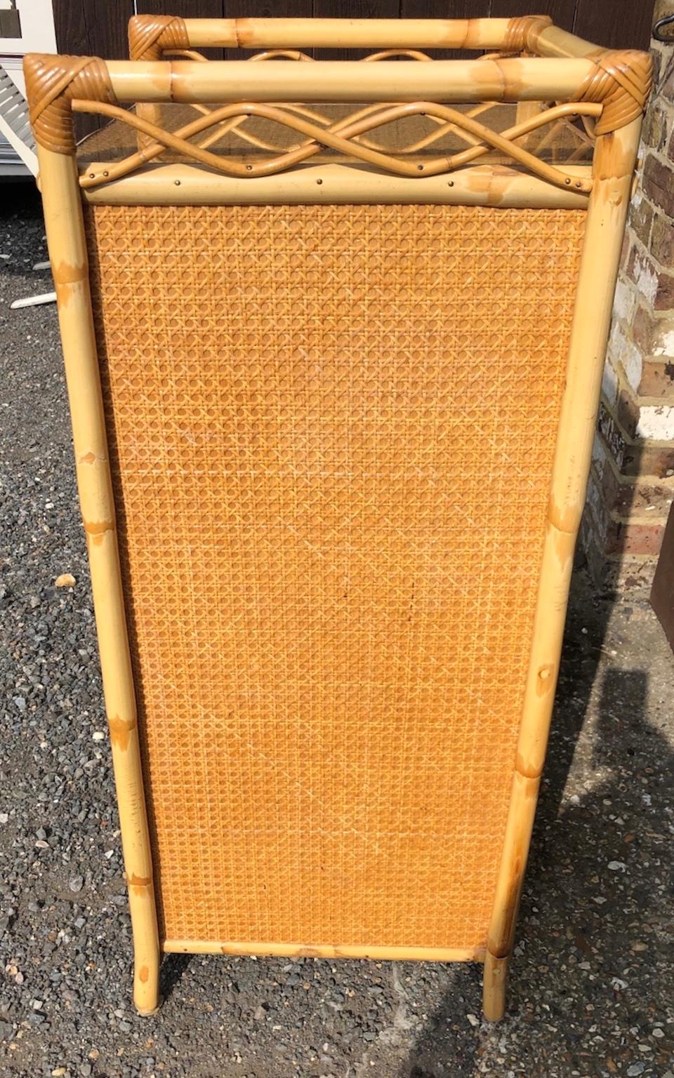 Midcentury Rattan Highboy / Tallboy Chest of Drawers by Angraves, England, 1970s In Good Condition For Sale In Richmond, Surrey