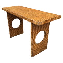 Console ou table de canapé moderne du milieu du siècle dernier en faux roseau fendu et bambou