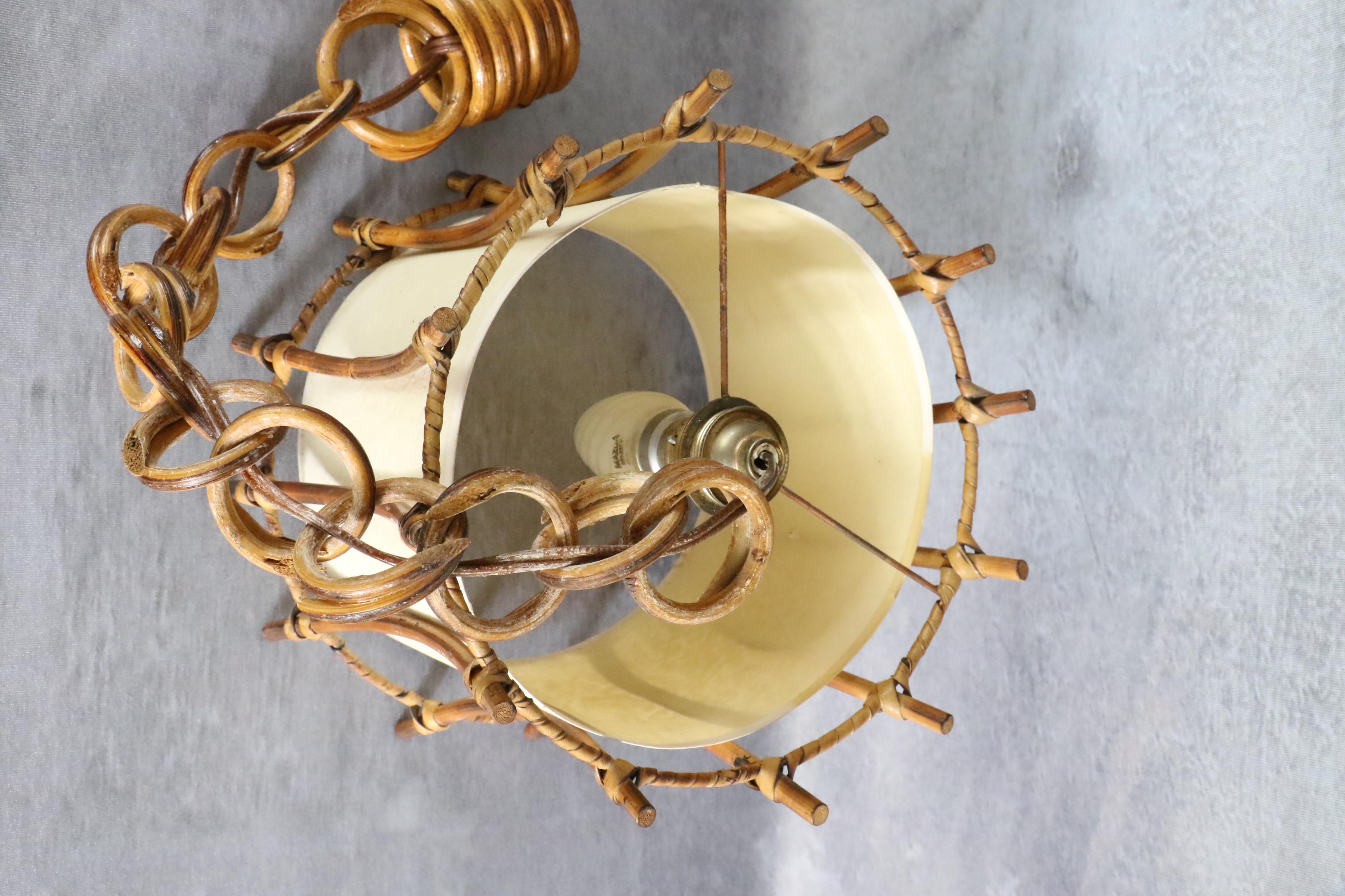Mid-century Rattan Pendant Hanging Light, Spain, 1960s In Good Condition For Sale In Camblanes et Meynac, FR