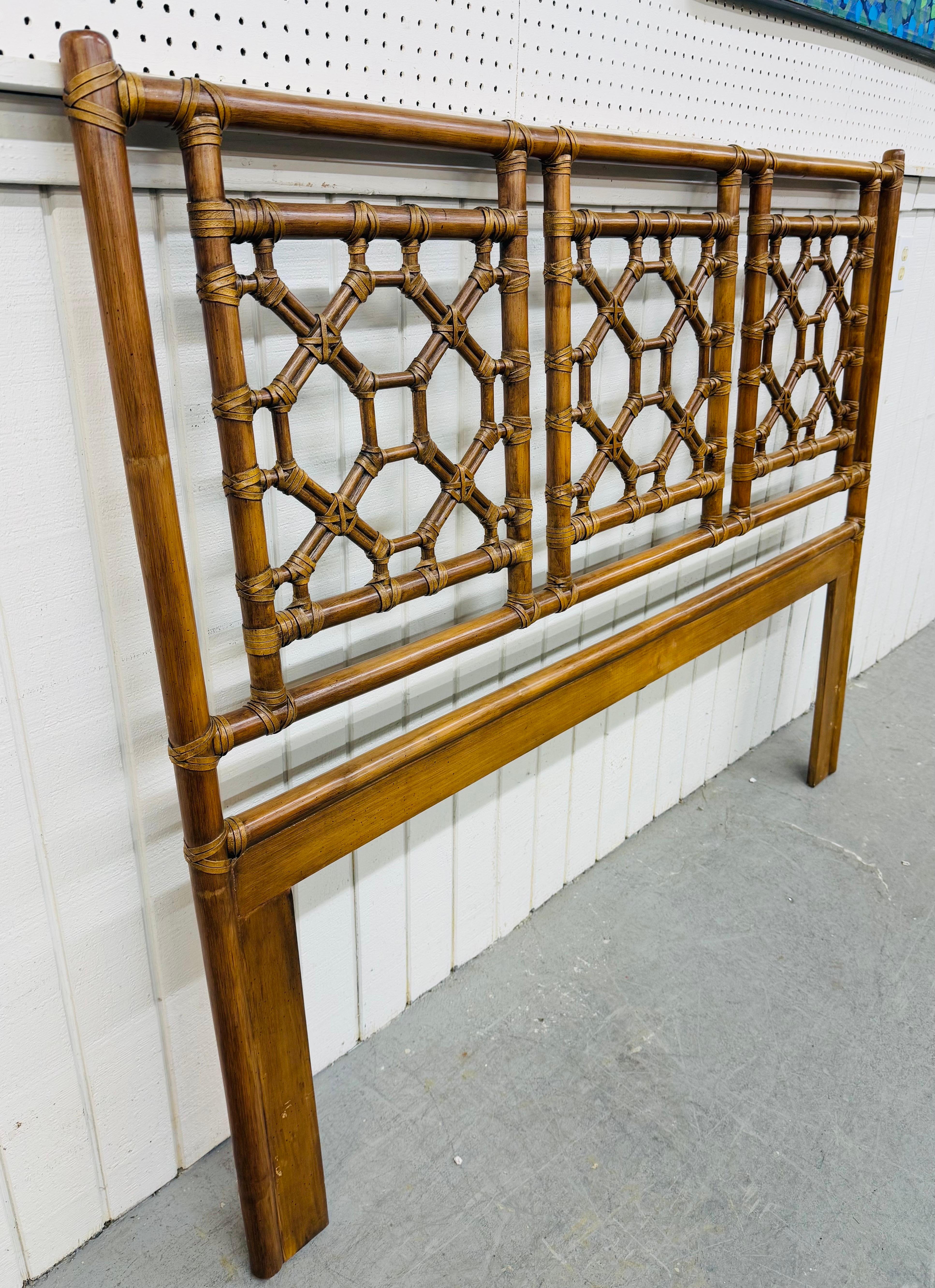 This listing is for a Mid-Century Rattan Queen Size Headboard. Featuring a straight line design, rattan wrapped headboard, and beautiful walnut finish. This is an exceptional combination of quality and design! 