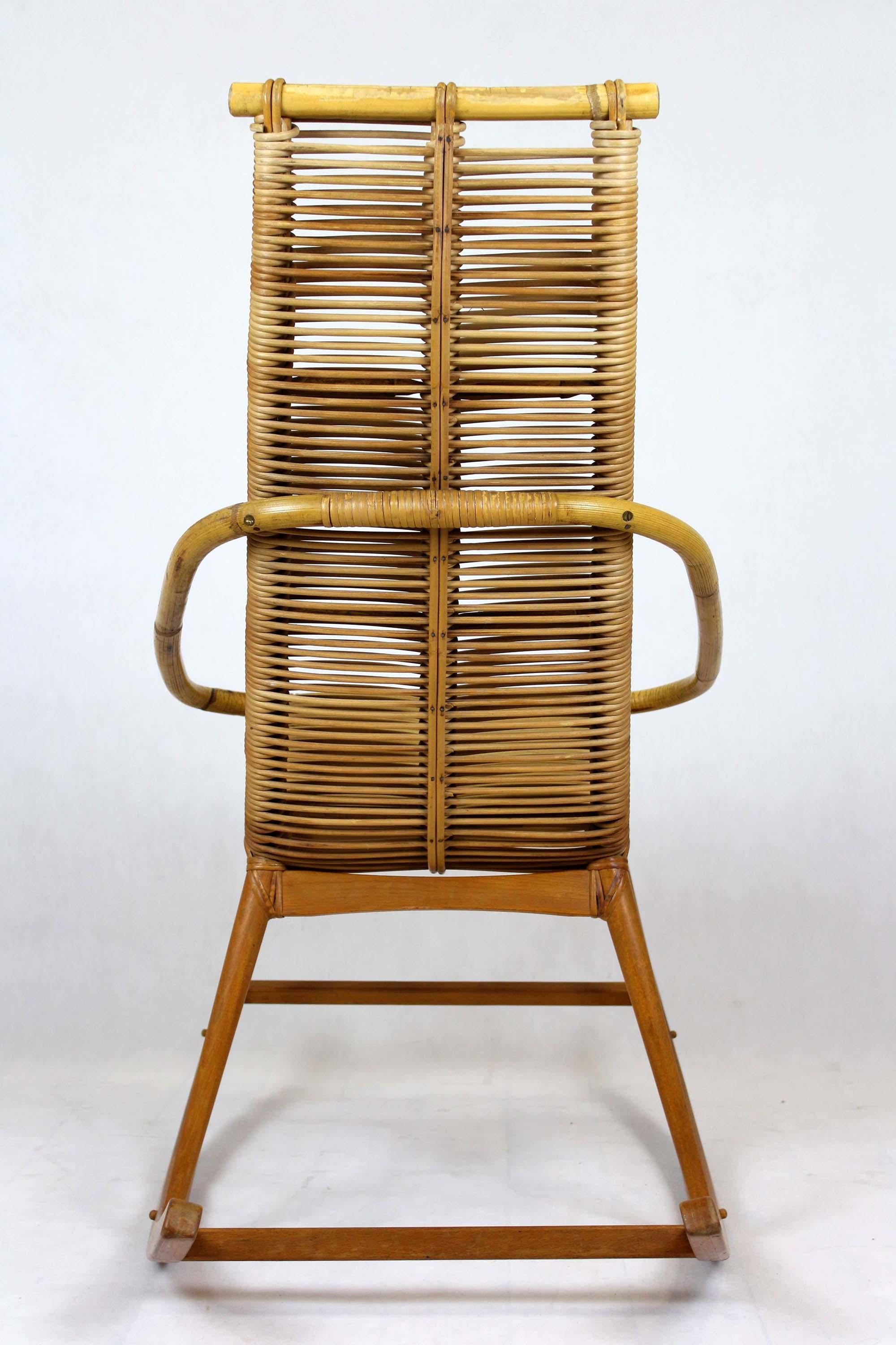 Mid-Century Rattan Rocking Chair, 1960s For Sale 10