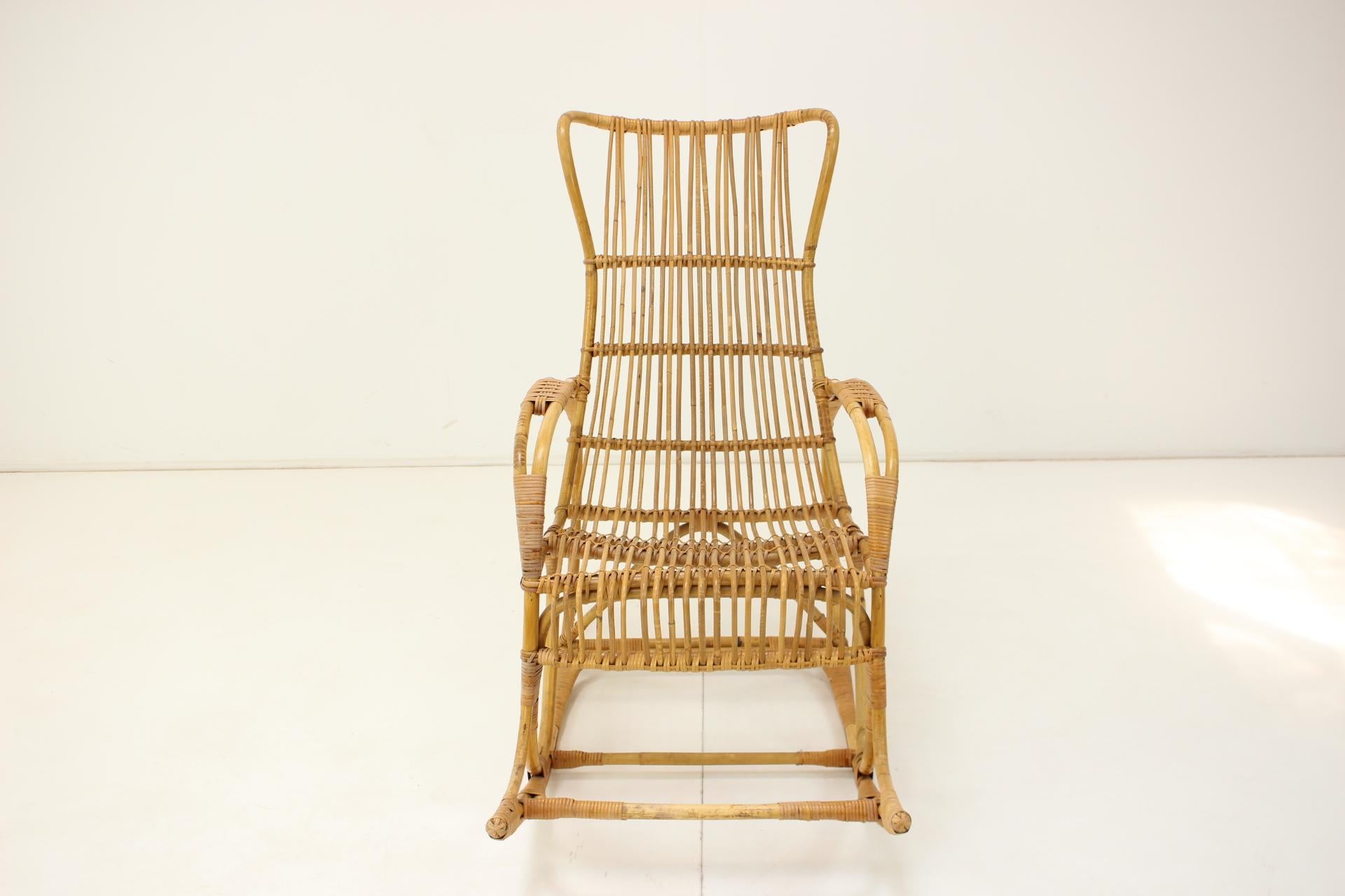 - Made in Czechoslovakia
- Made of rattan.
- Good original condition.
