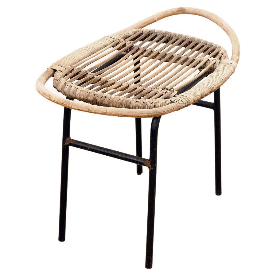  Tabouret en rotin du milieu du siècle par Alan Fuchs, ULUV, années 1960, Tchécoslovaquie