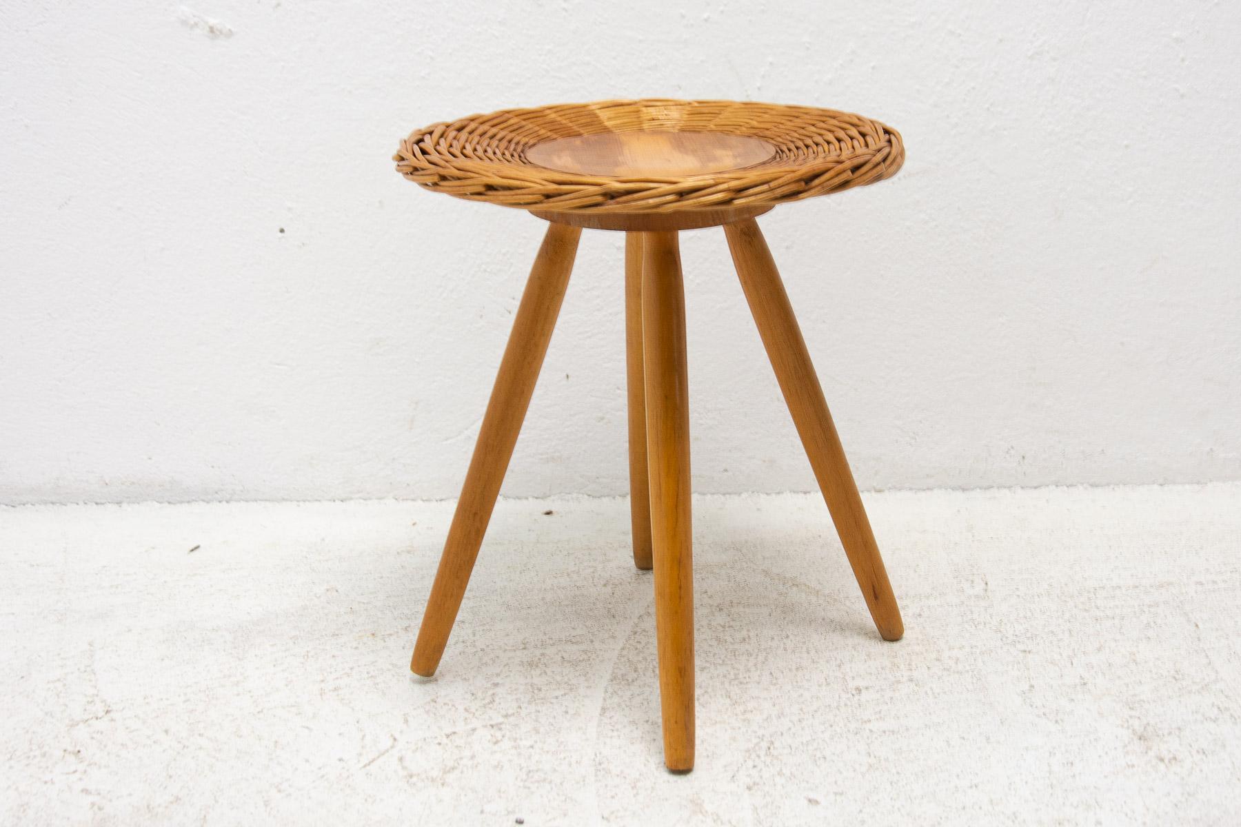 Mid-Century Rattan Stool by Jan Kalous for Úluv, 1960's, Czechoslovakia In Good Condition In Prague 8, CZ