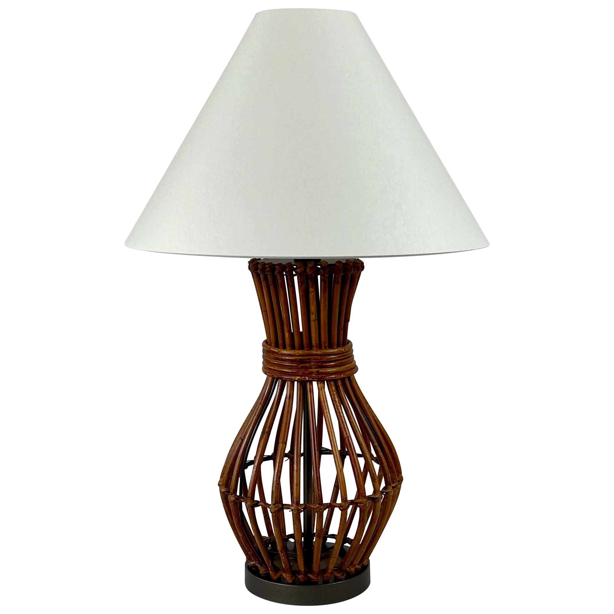 Rattan-Tischlampe aus der Mitte des Jahrhunderts, Frankreich 1960er Jahre