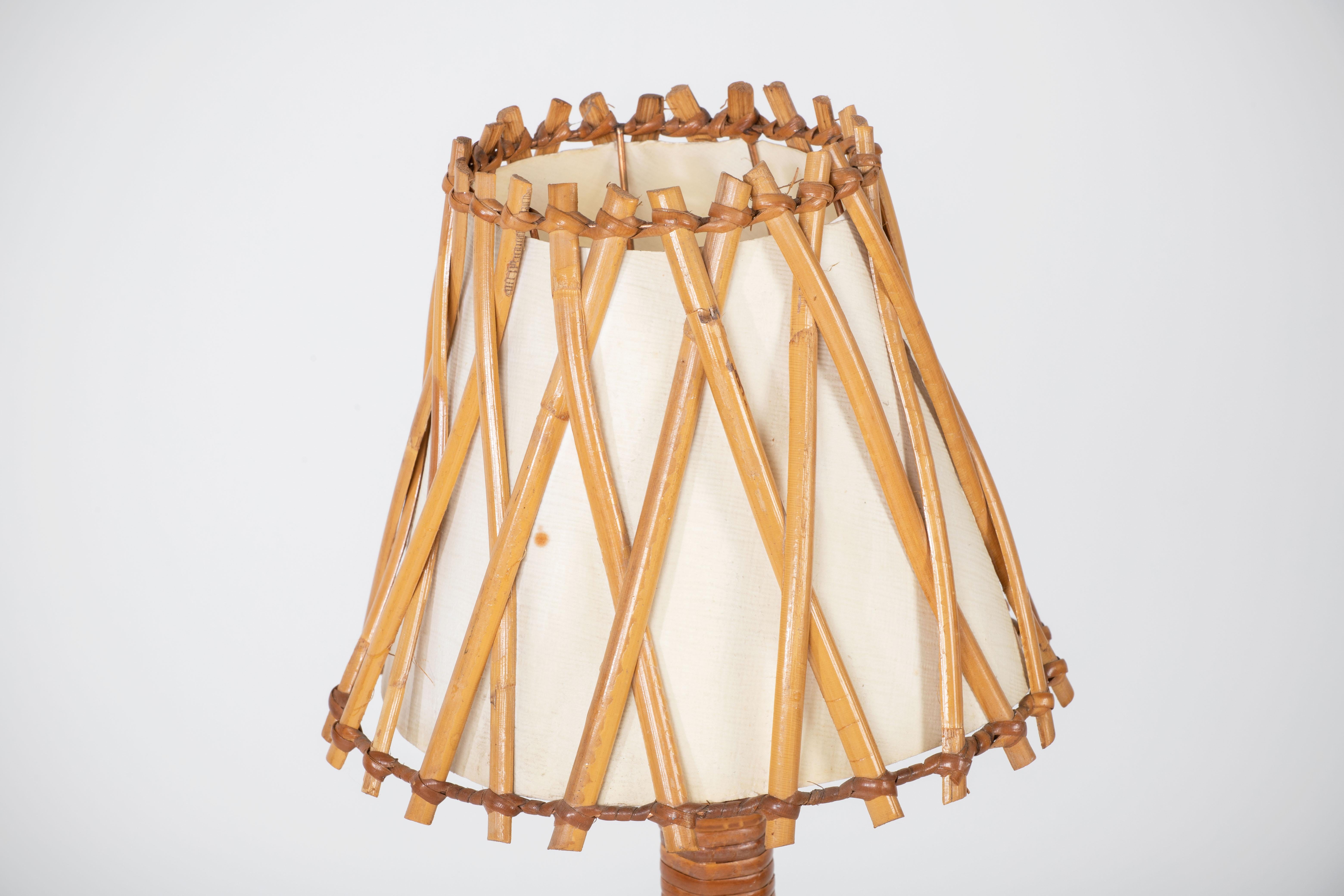 Milieu du XXe siècle Lampe de bureau en rotin du milieu du siècle dernier, Louis Sognot, France, 1960 en vente