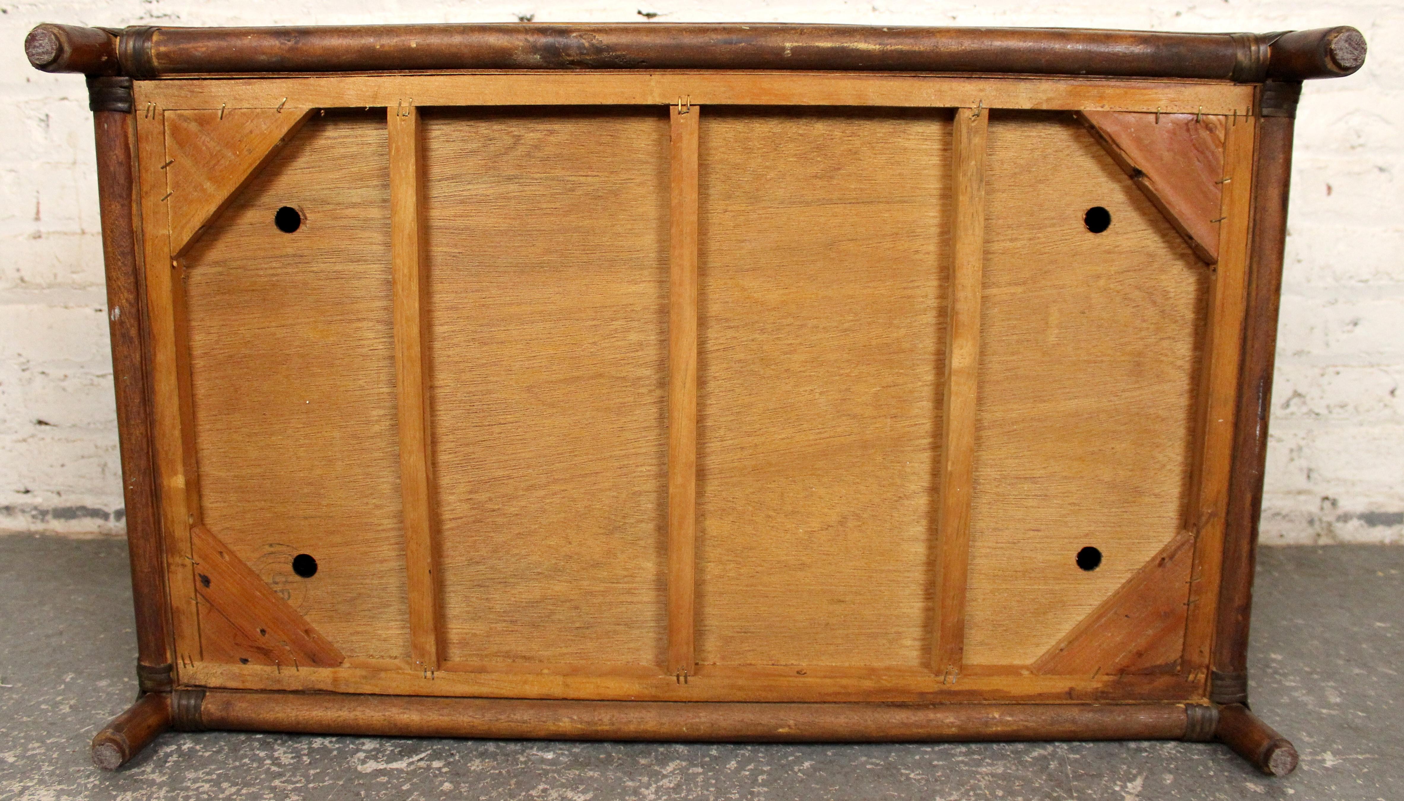 Baule in rattan di metà secolo in vendita 5