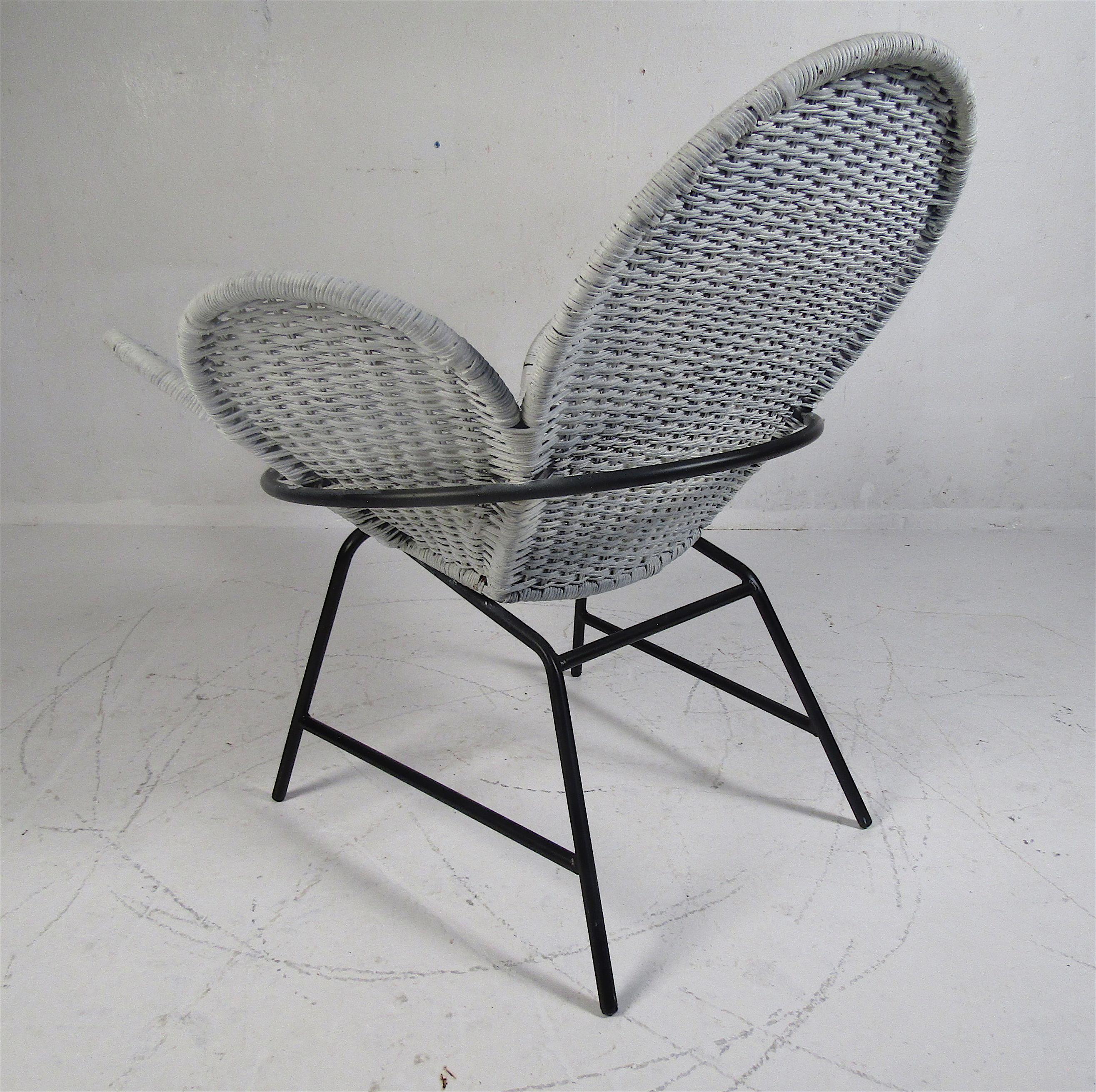 Midcentury Rattan Wicker Tulip Chair 2