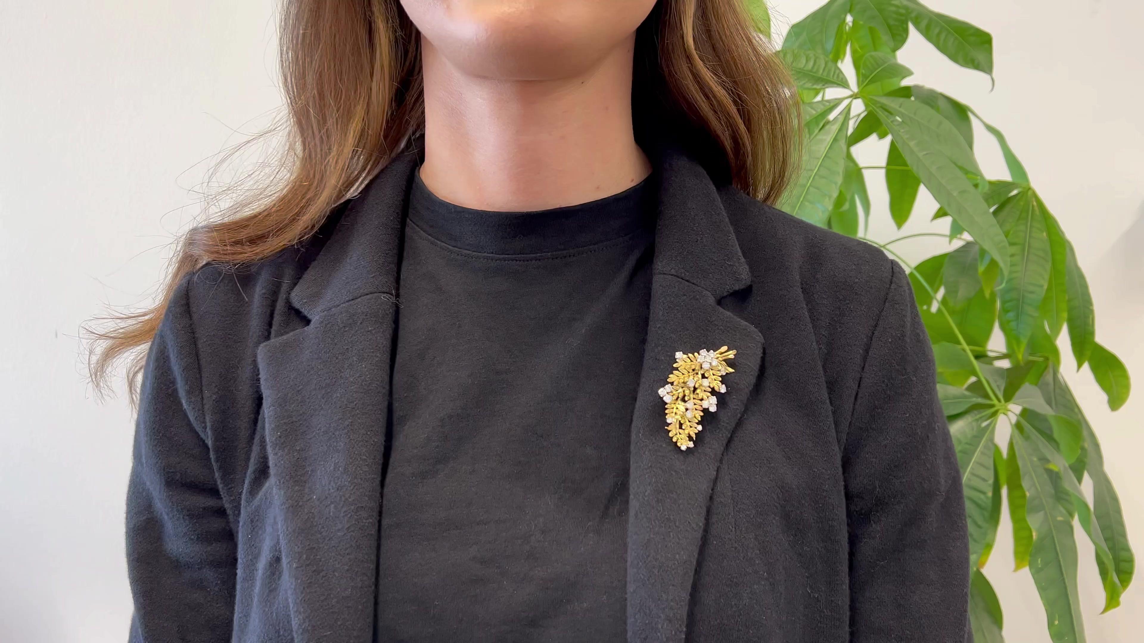 One Mid Century Raymond C. Yard Diamond 18k Yellow Gold Fern Brooch. Featuring 23 round brilliant cut diamonds with a total weight of approximately 3.00 carats, graded E-F color, VVS-VS clarity. Crafted in 18 karat yellow gold with diamonds set in