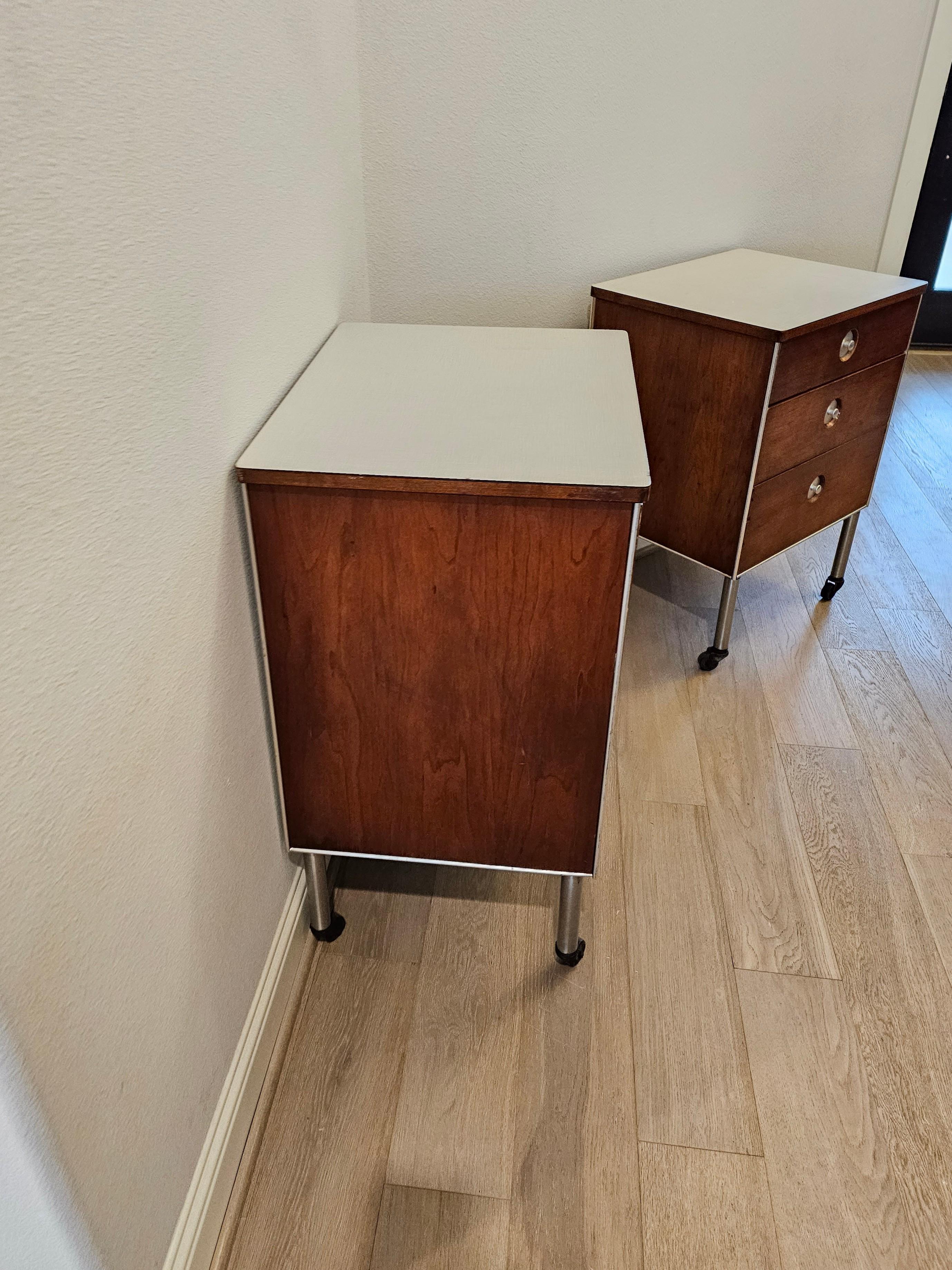 American Midcentury Raymond Loewy for Hill Rom Industrial Rolling Cabinet End Table Pair For Sale