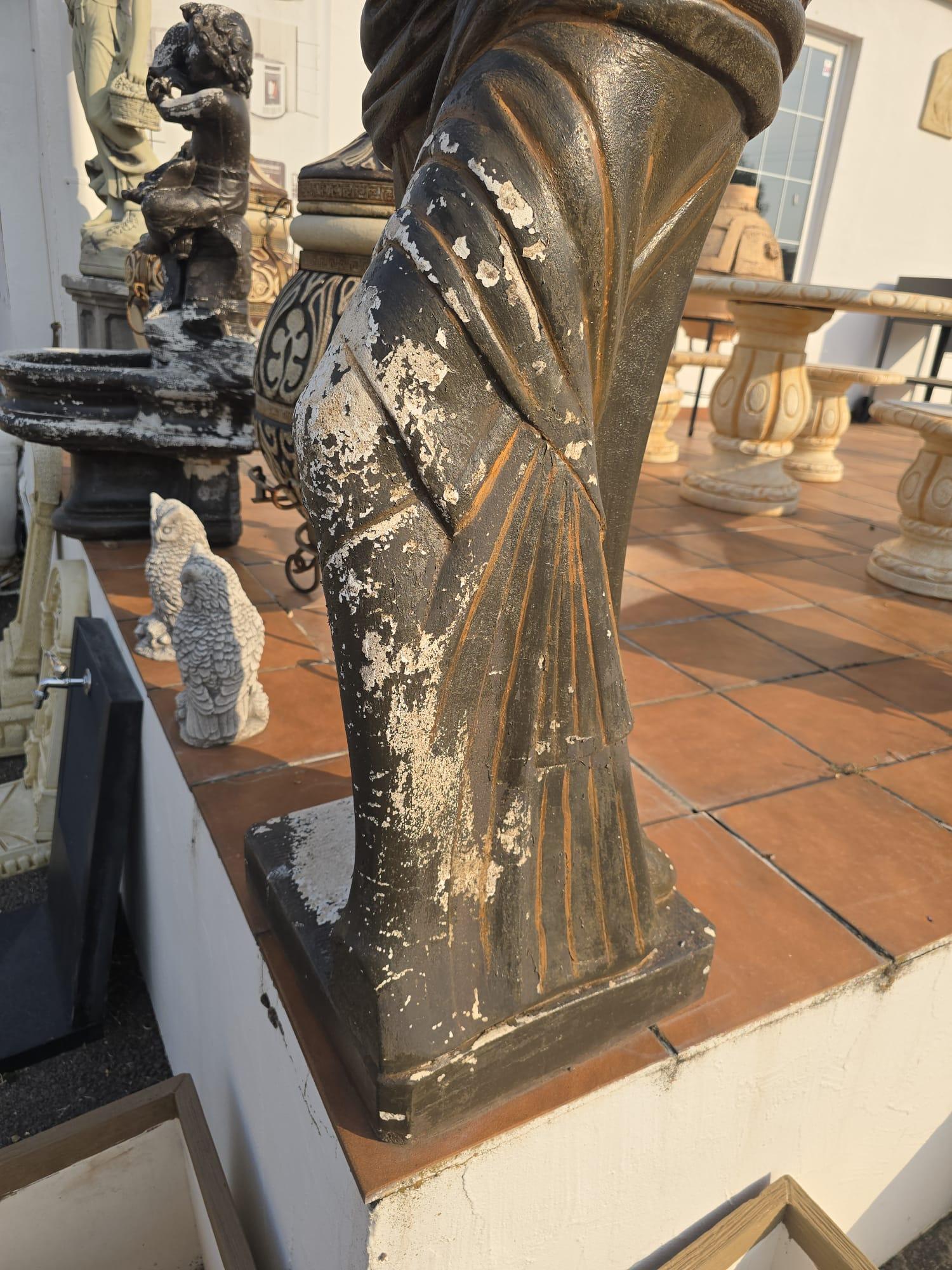Scultura Venere di Milo in pietra ricostituita di metà secolo, anni '50 in vendita 9