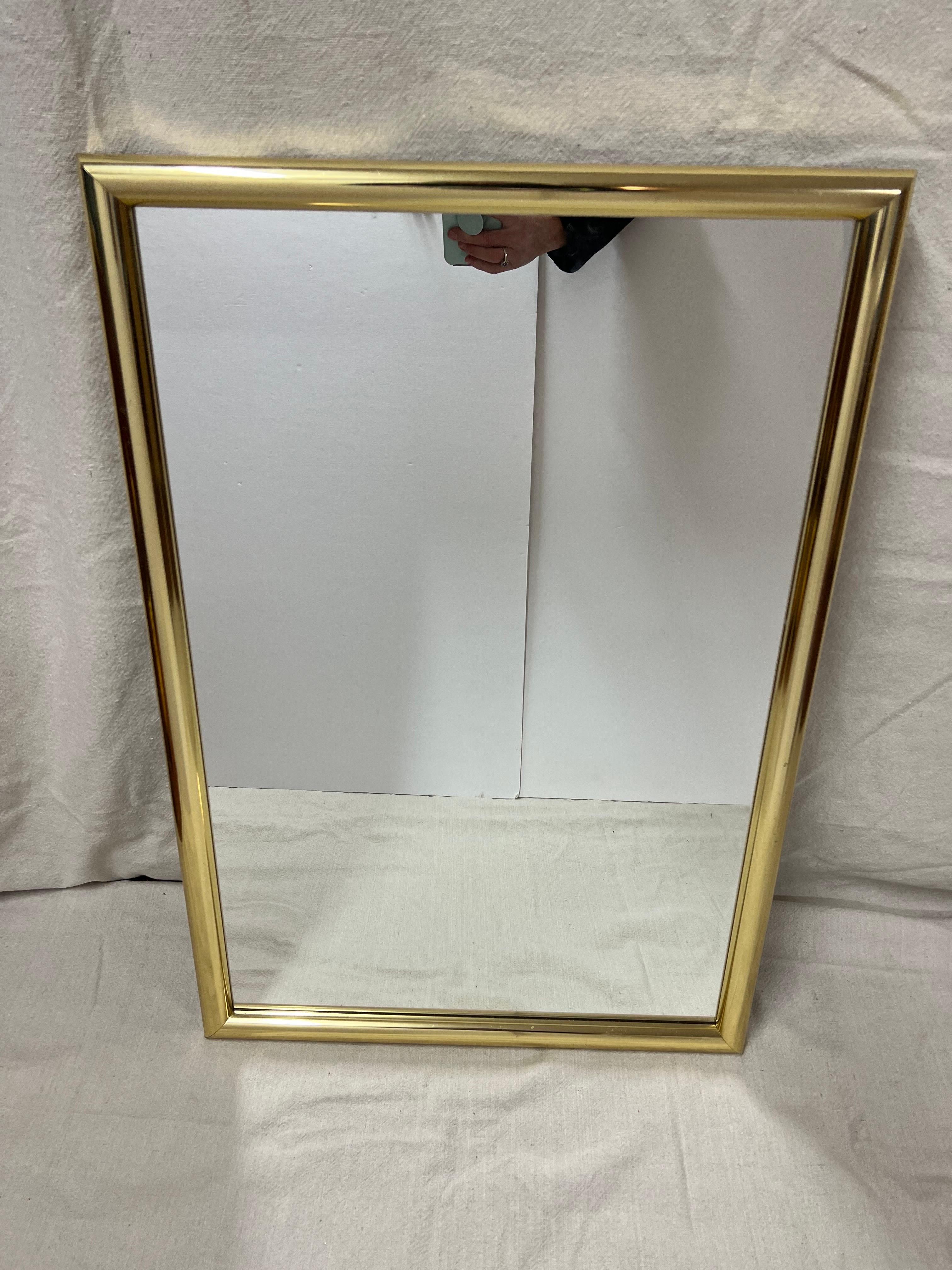 Mid-Century Minimalist Brass Mirror In Good Condition For Sale In Redding, CT