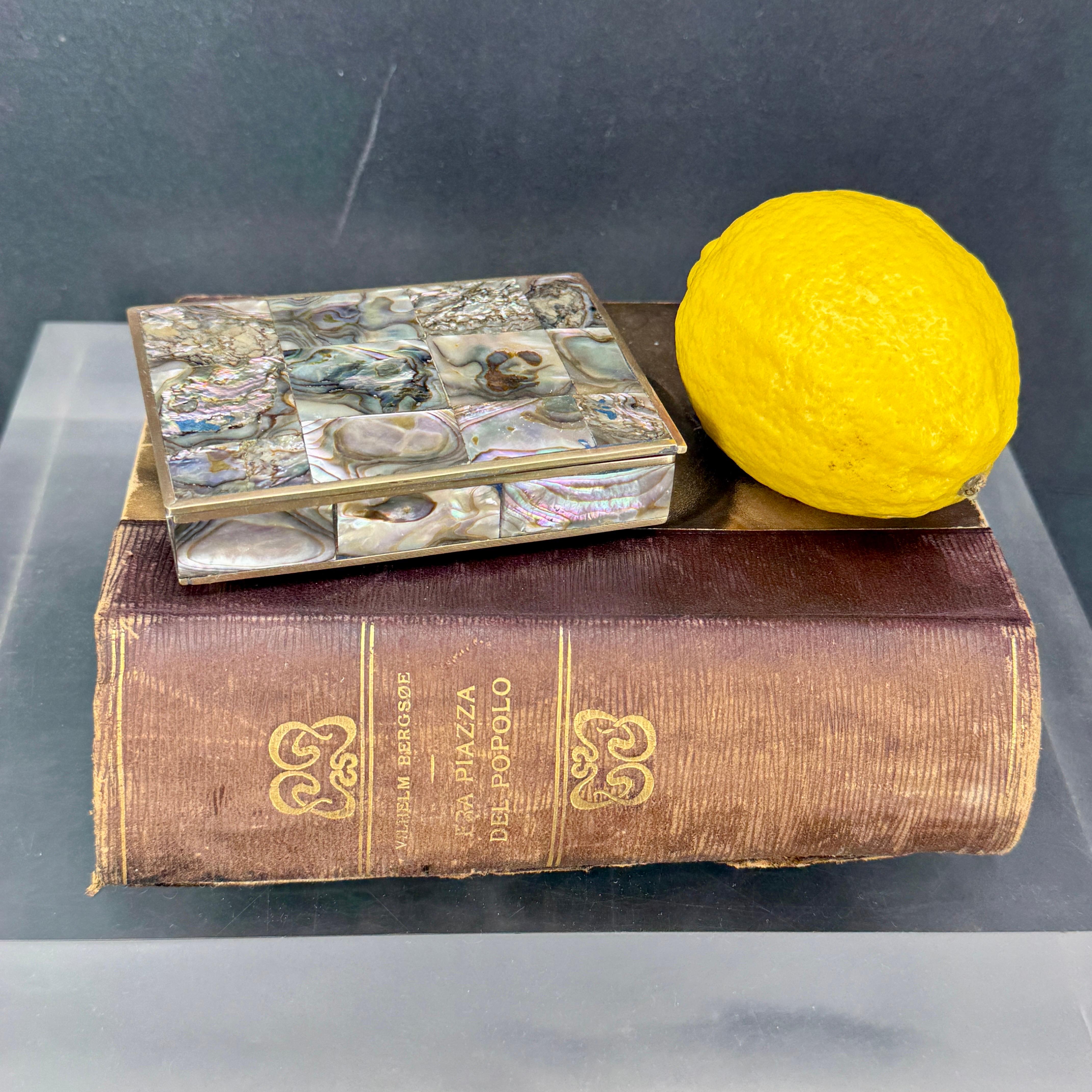 Mid-century Rectangular Brass And Shell Jewelry T… - image 4