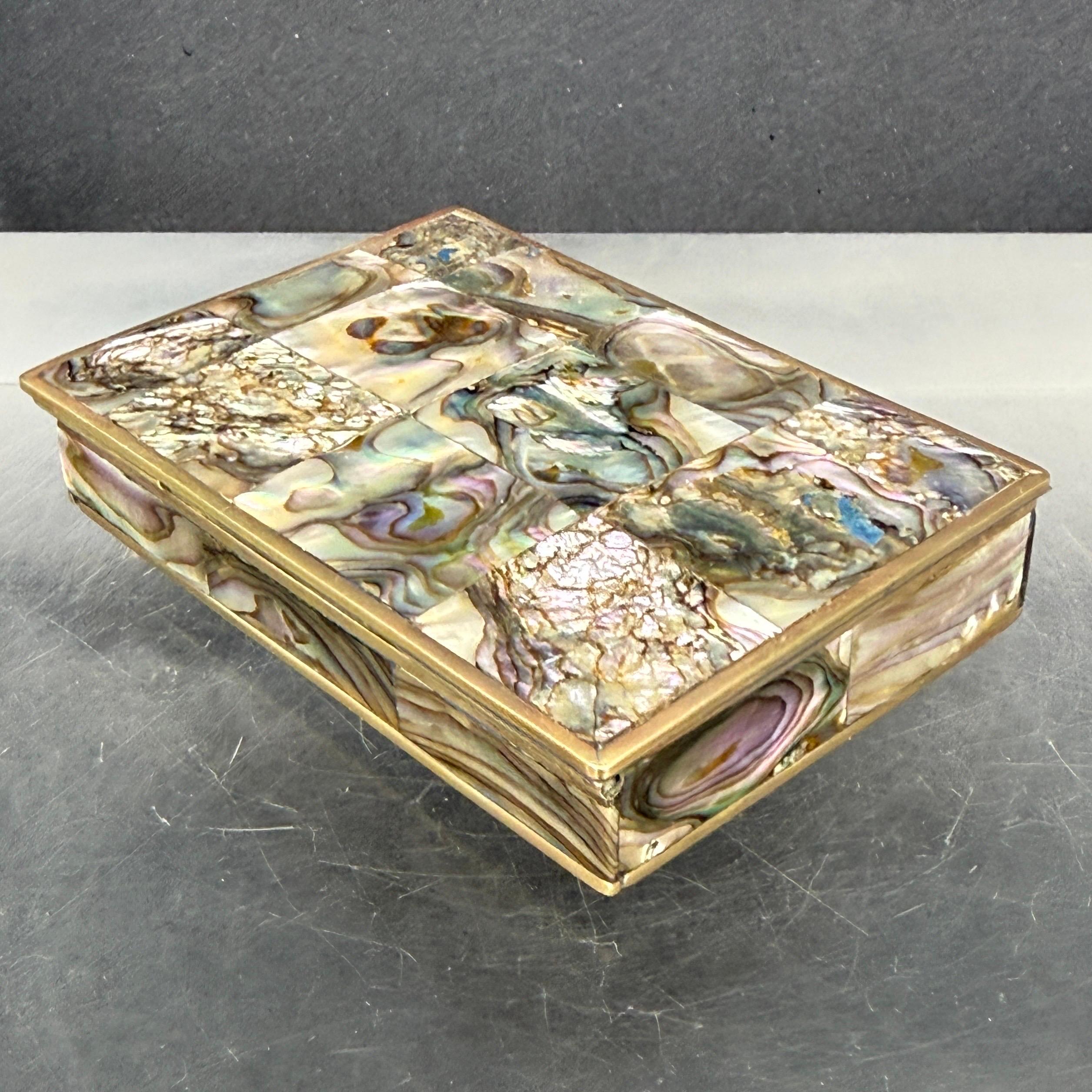 Mid-century Rectangular Brass And Shell Jewelry T… - image 8