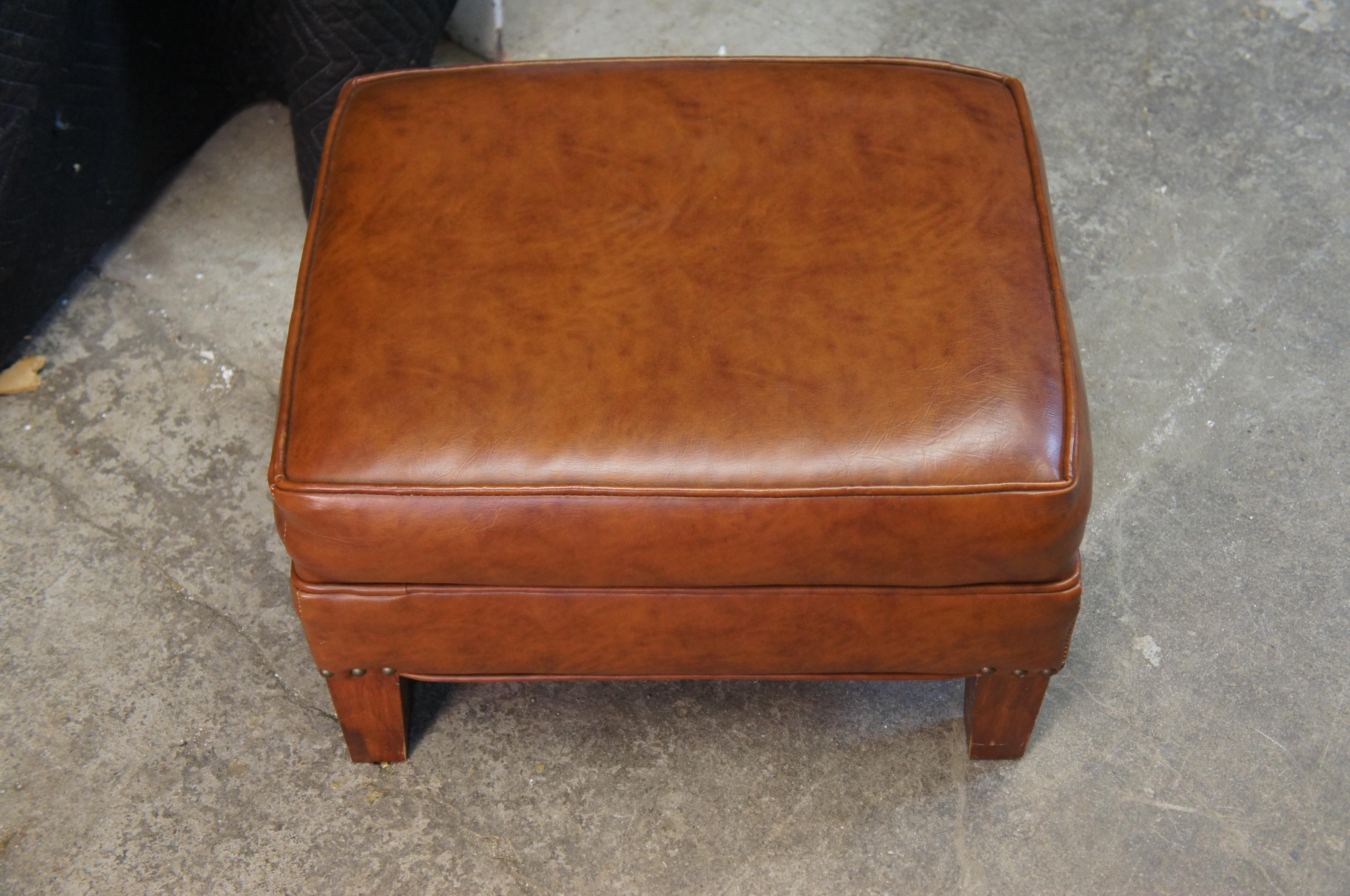 Mid-Century Rectangular Brown Leather Ottoman or Foot Stool Nailhead Trim In Good Condition In Dayton, OH
