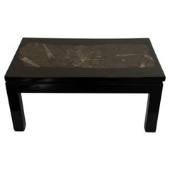 Mediados de siglo  Mesa baja rectangular de Etienne Allemeersch, Piedra fosilizada