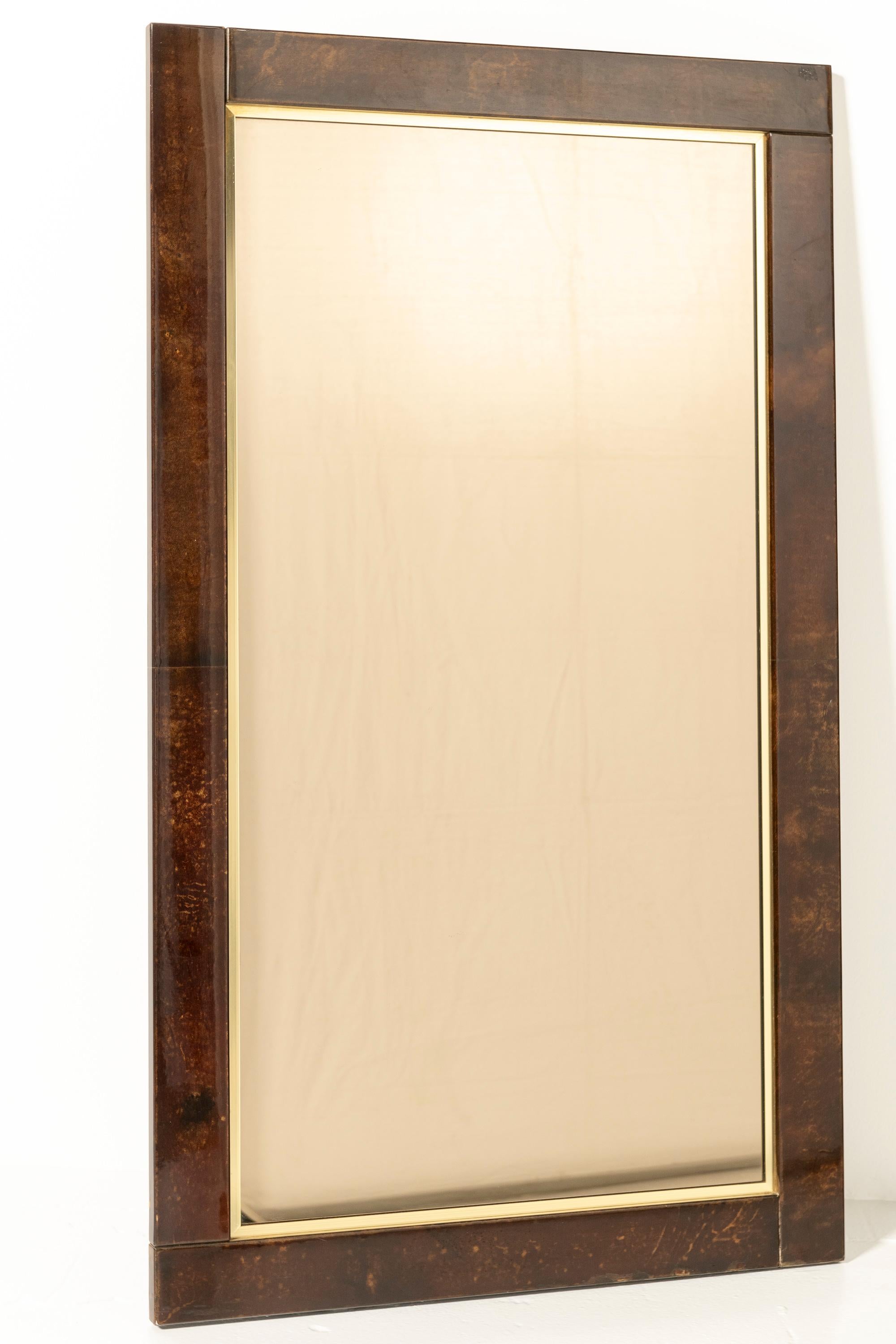 Mid-Century Modern Miroir rectangulaire du milieu du siècle avec cadre en parchemin émaillé, Italie, 1960 en vente