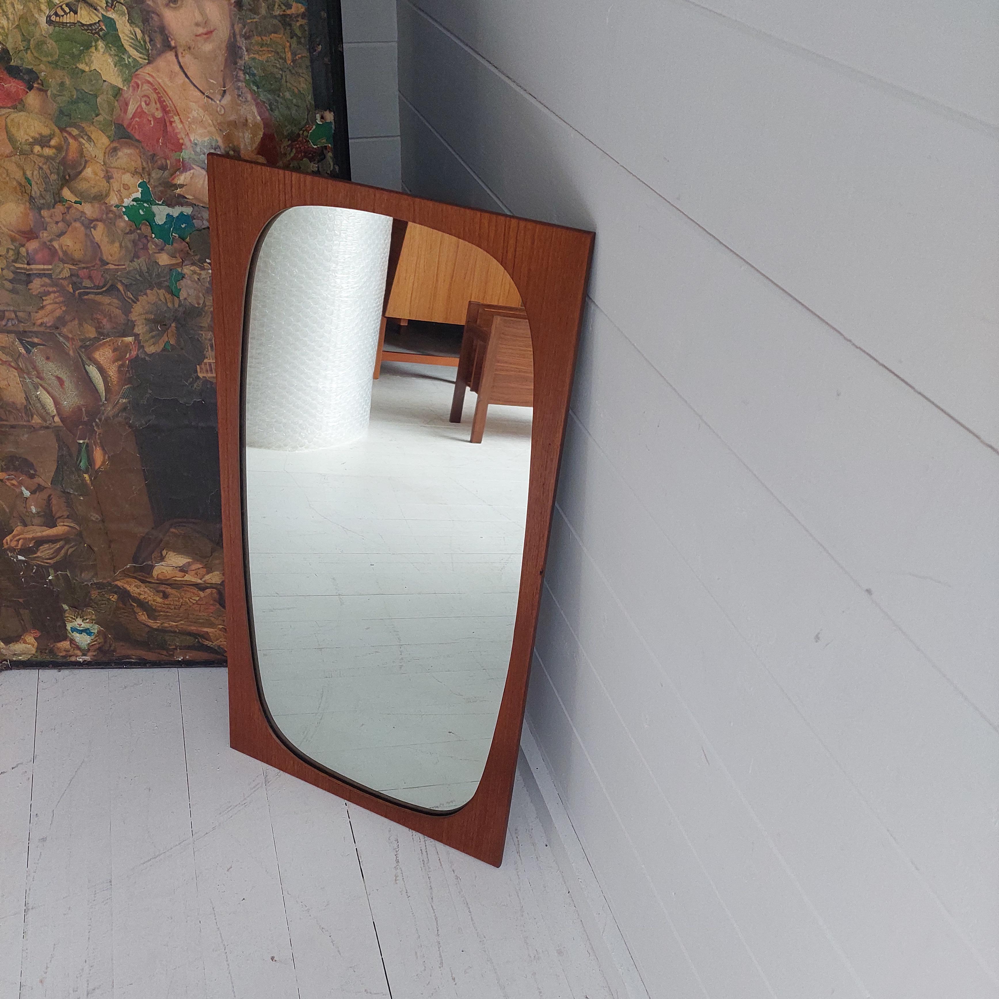 Mid Century Rectangular Teak Plywood Framed Wall Mirror with Oval Glass, 1960s For Sale 7