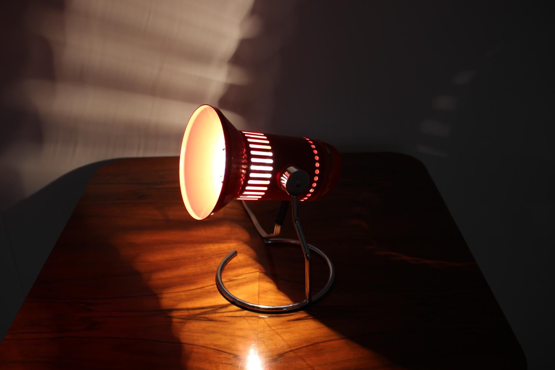 Midcentury Red Adjustable Table Lamp, 1980s 2