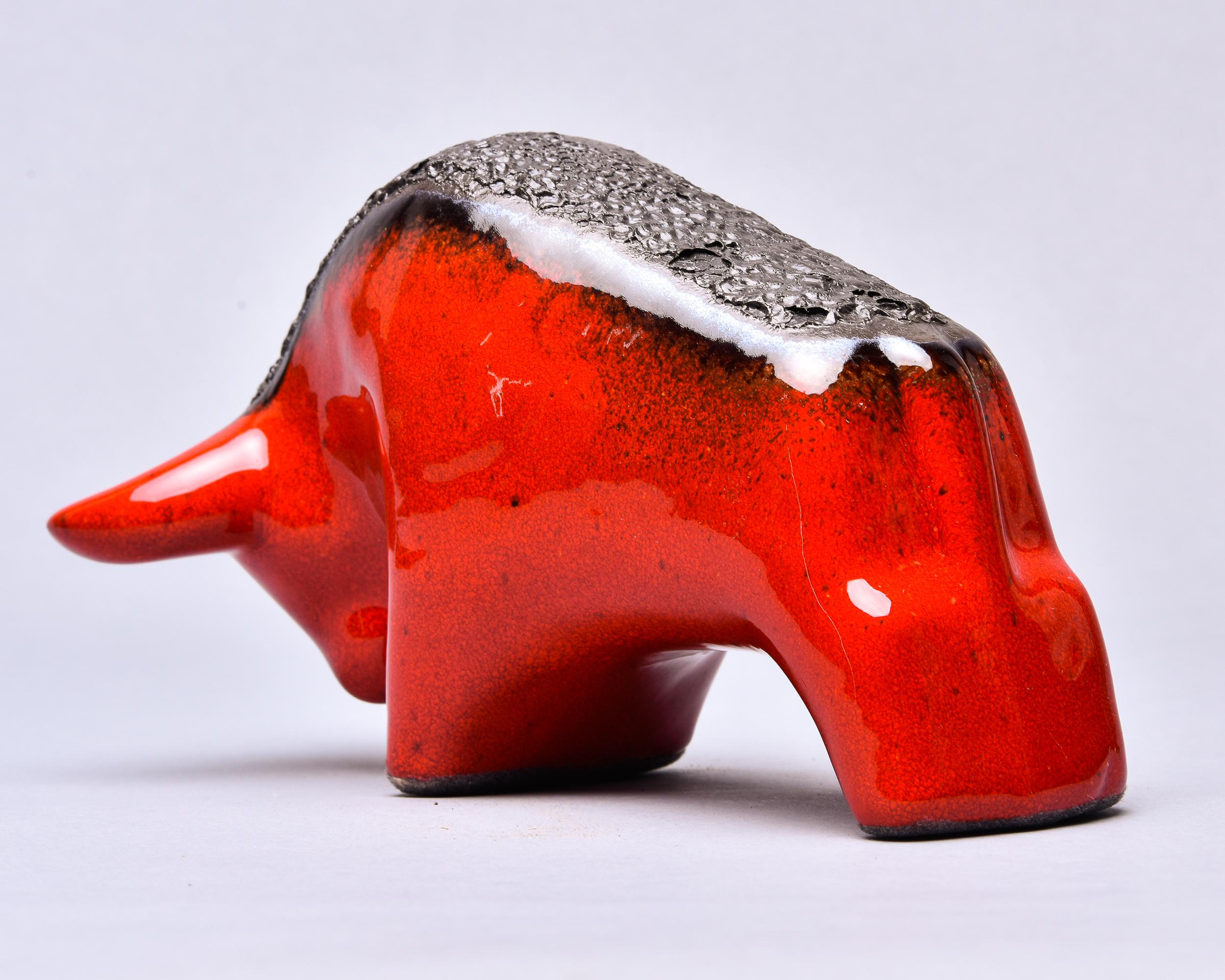 Mid Century Red and Black Lava Style Ceramic Bull In Excellent Condition In Troy, MI