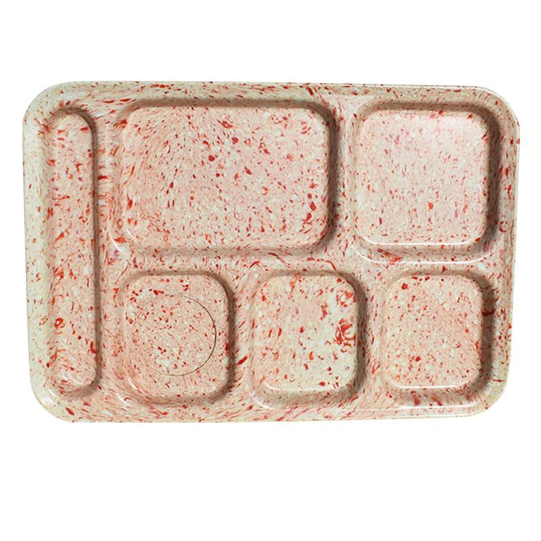 A set of four hard plastic vintage lunch trays. This set of trays is decorated with confetti or splatter ware in red and orange. Each includes six wells for lunch items and silverware. 

Dimensions:
14.5