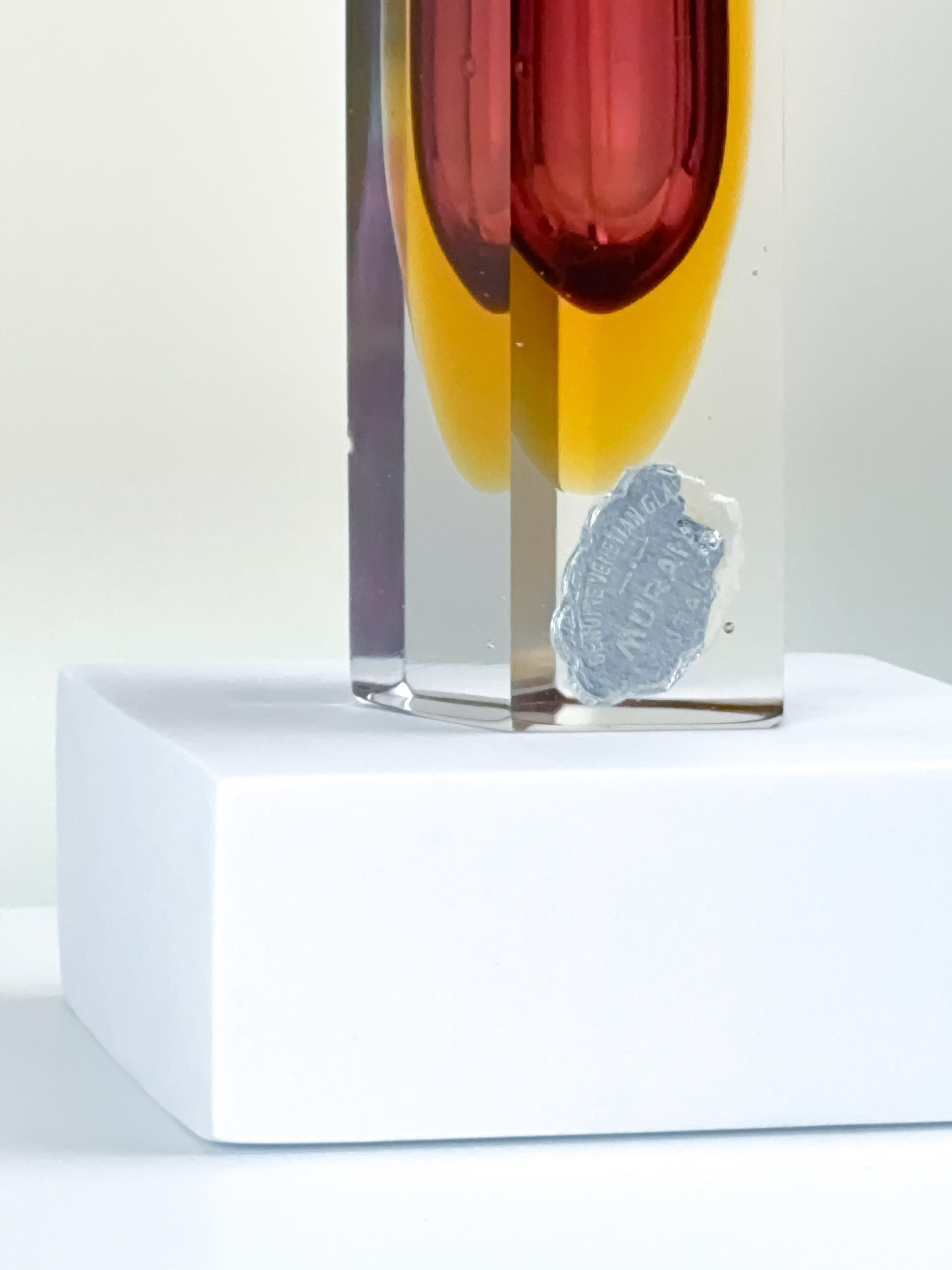 Rote und gelbe Murano Glass Sommerso Vase von Luigi Mandruzzato c.1960s Italien (Facettiert) im Angebot