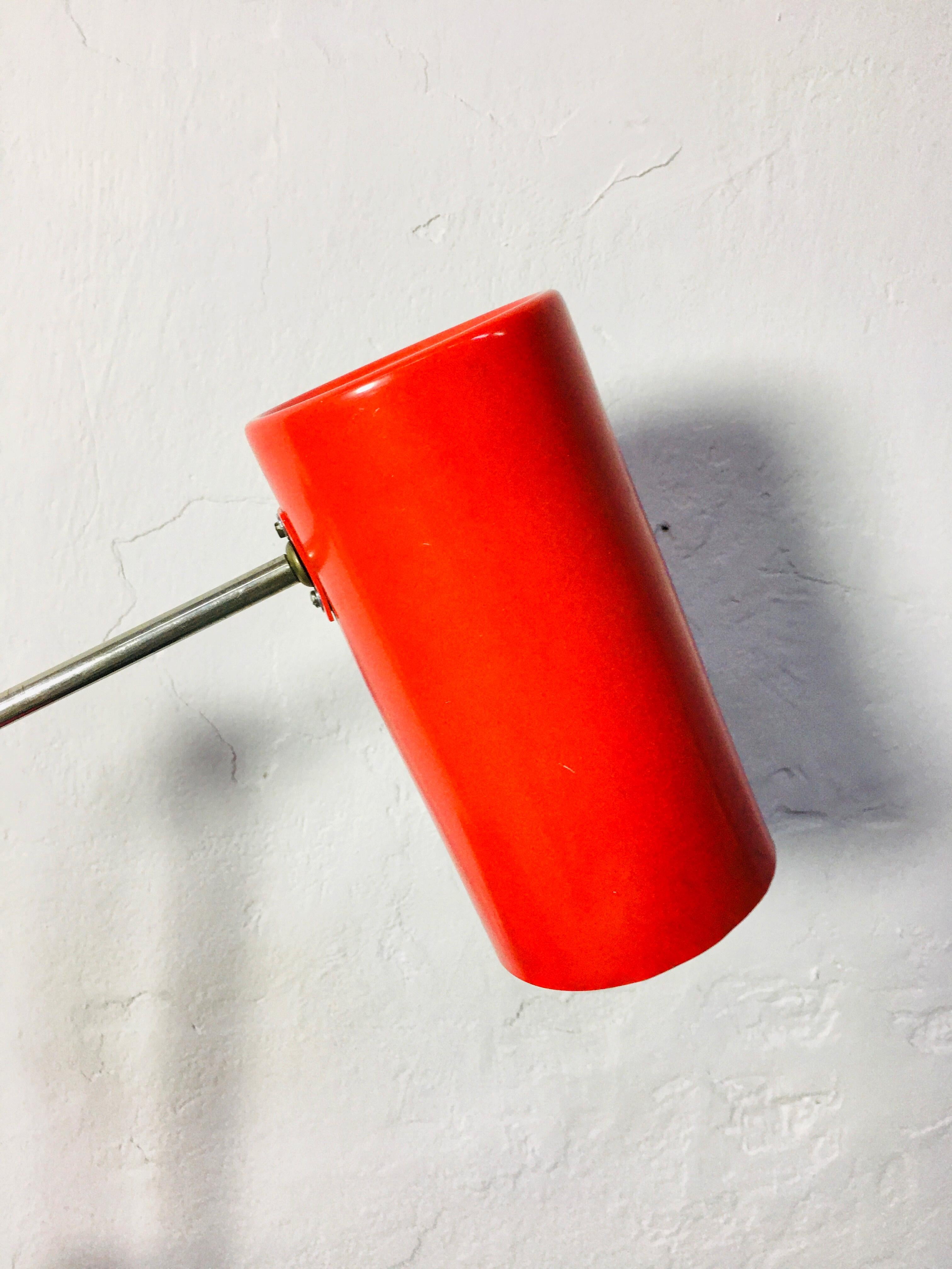 German Mid-Century Red Industrialist Desk Lamp by Seifert &. from the Tilitz KG, 1960s For Sale