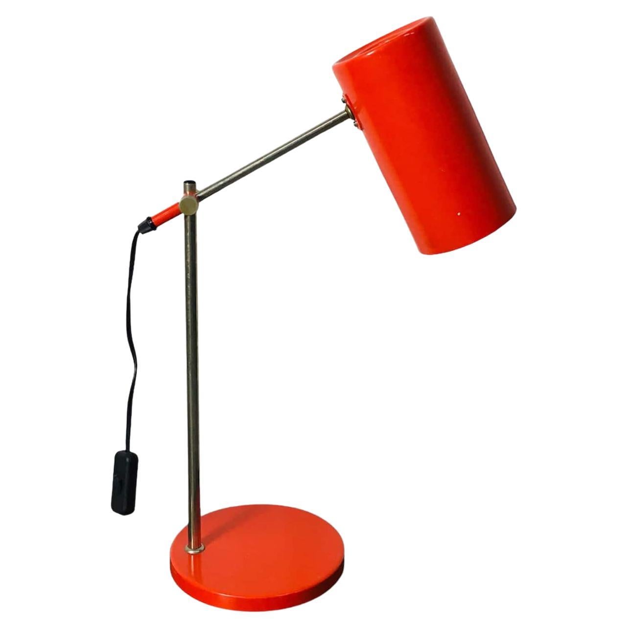Mid-Century Red Industrialist Desk Lamp by Seifert &. from the Tilitz KG, 1960s For Sale