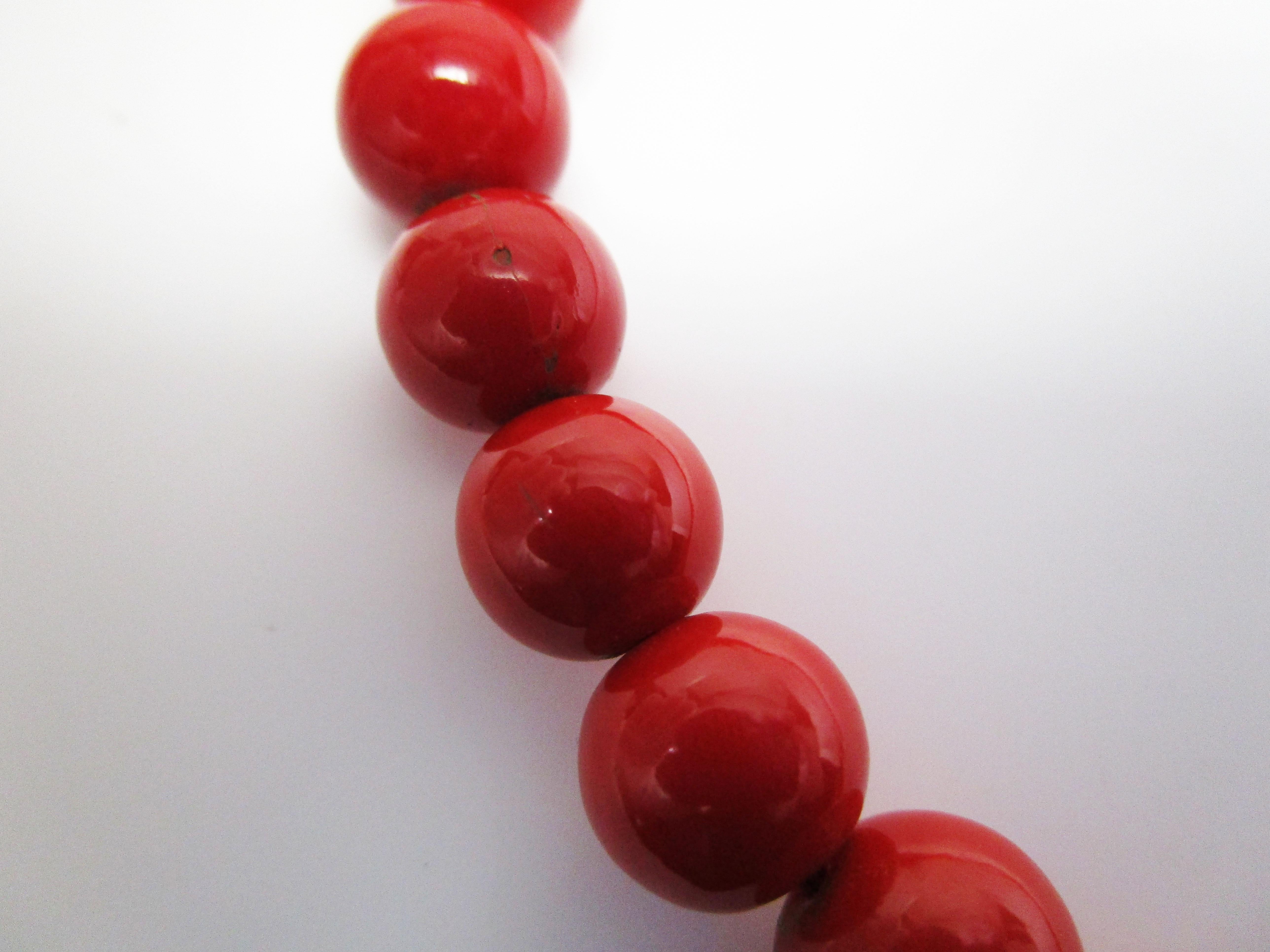 Women's Undyed Midcentury Red Coral Necklace Beads with AGL Report